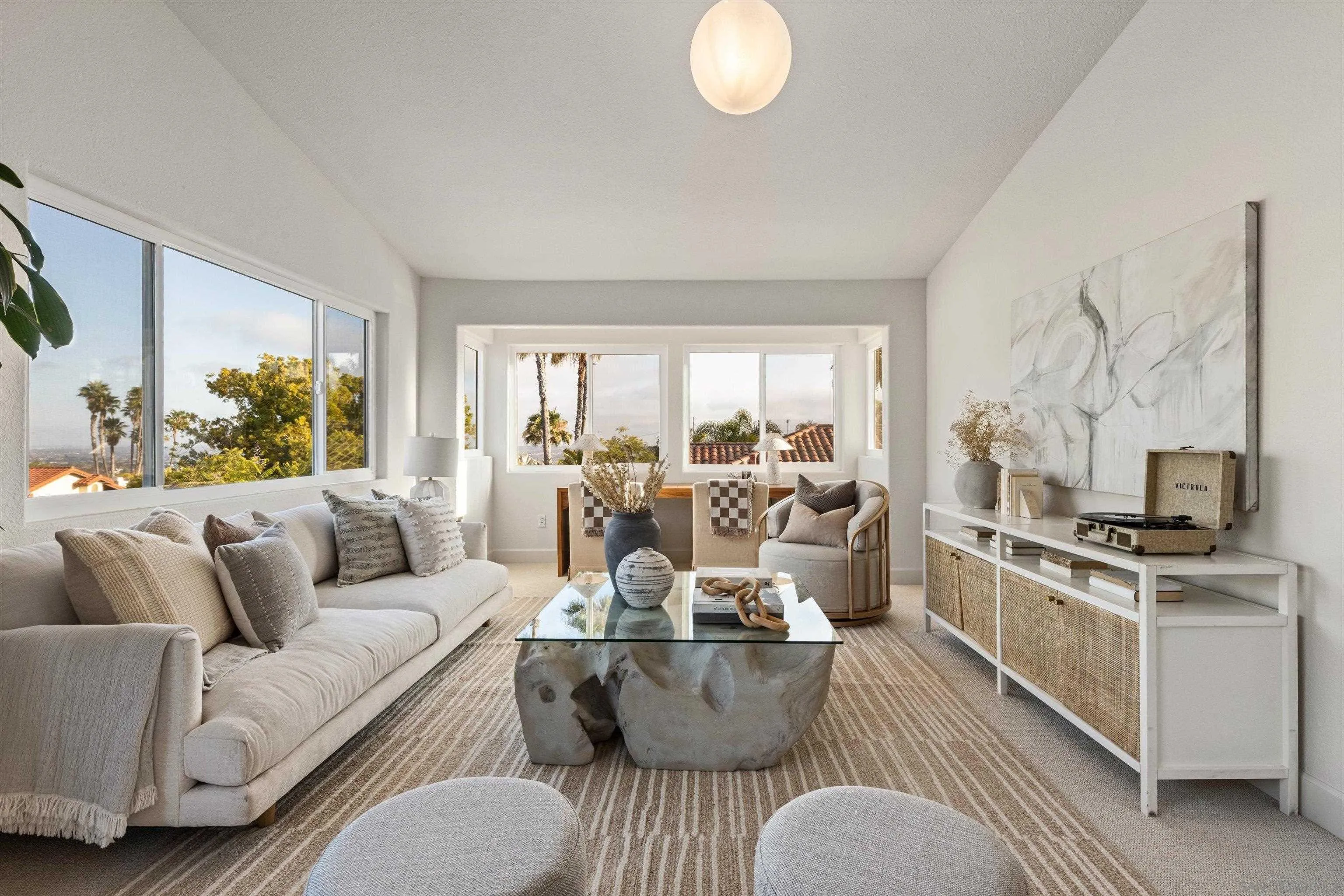 https://cdn.realtyfeed.com/cdn/127/260014803/431acd0d319b6e174f8ad2dc62a5f7ae.webp