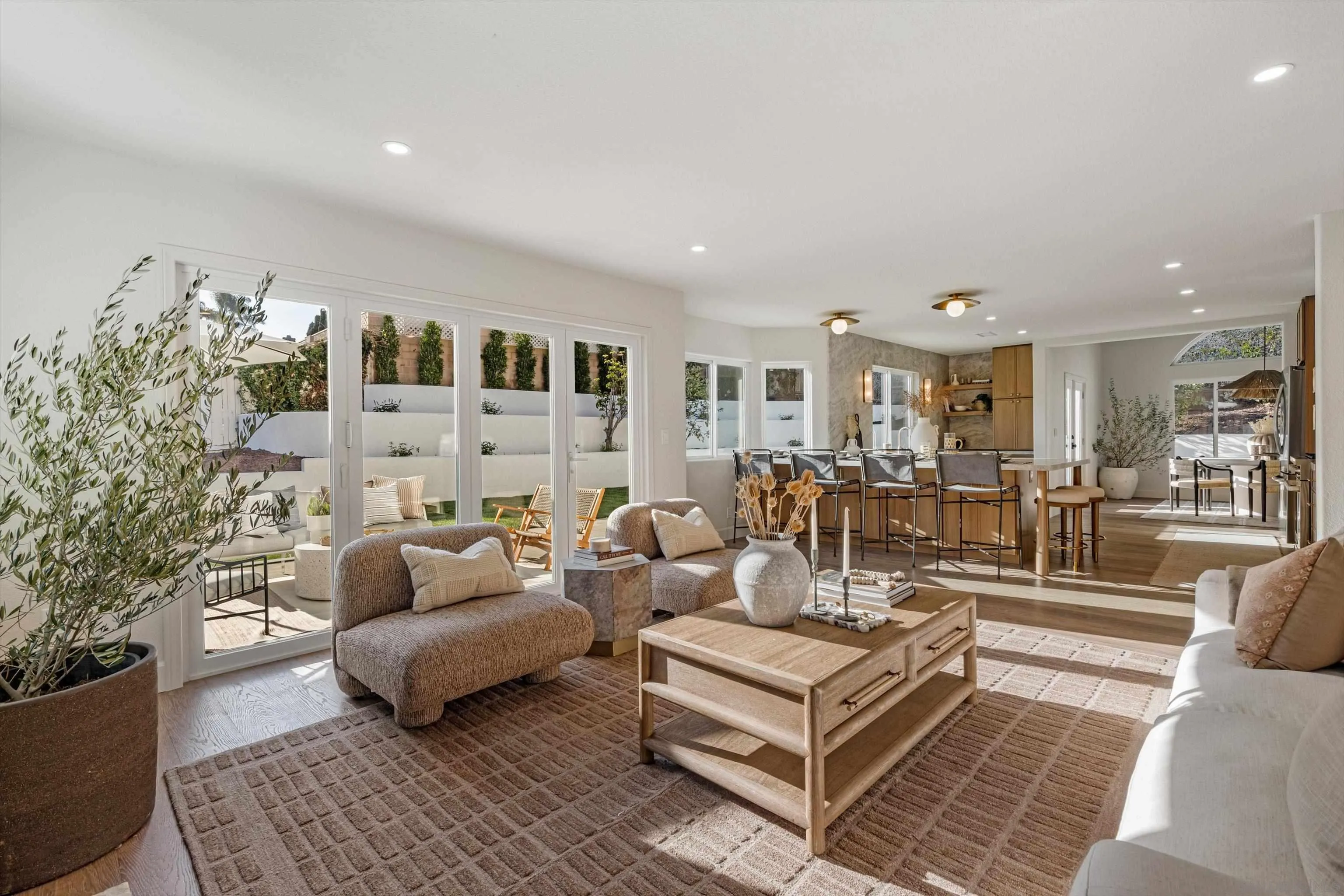 https://cdn.realtyfeed.com/cdn/127/260014803/4410d533c206afdc75e01bcb7bfb3285.webp
