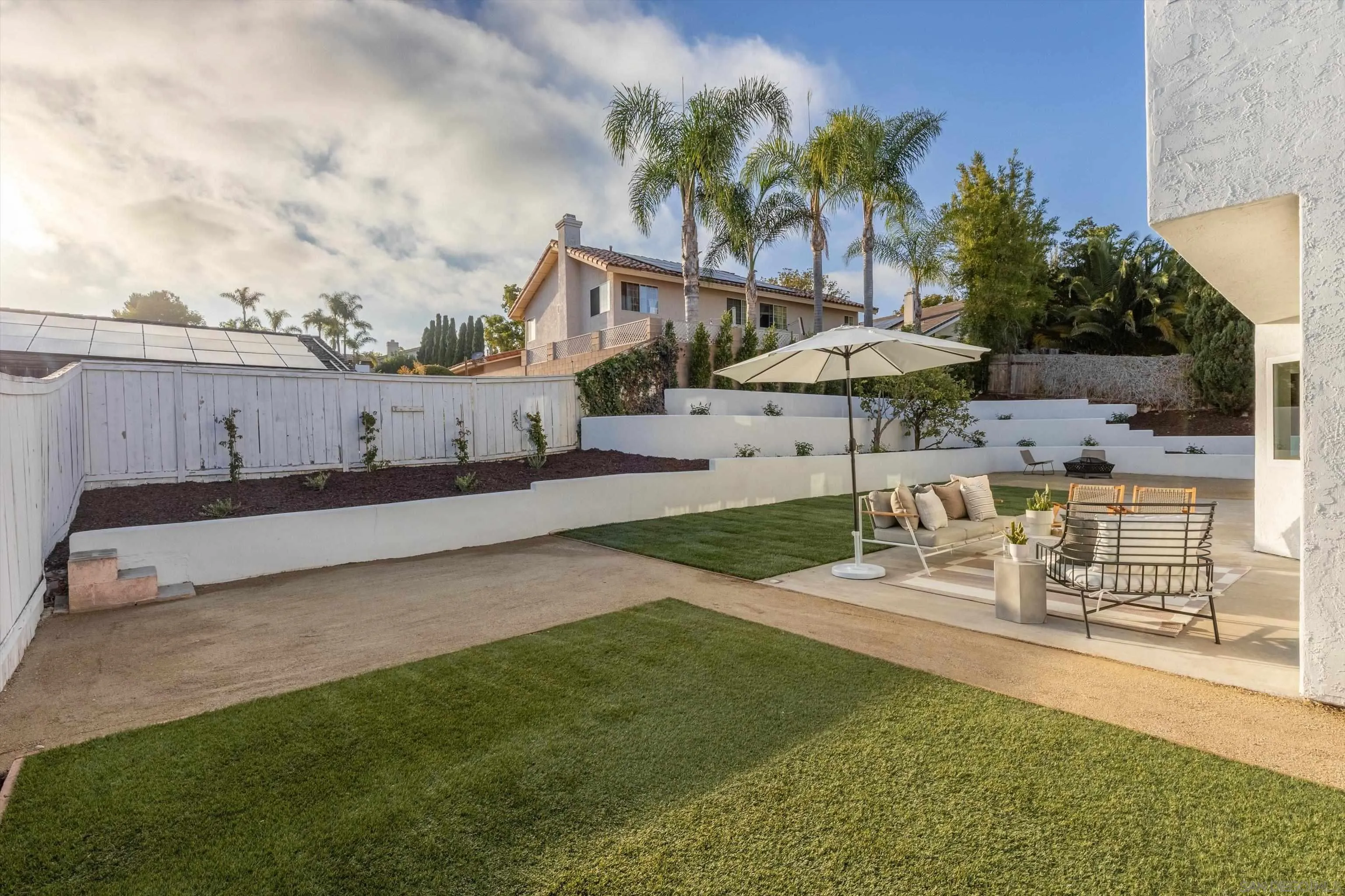 https://cdn.realtyfeed.com/cdn/127/260014803/6fe8e90e9b1e0991d75c334720924e6e.webp
