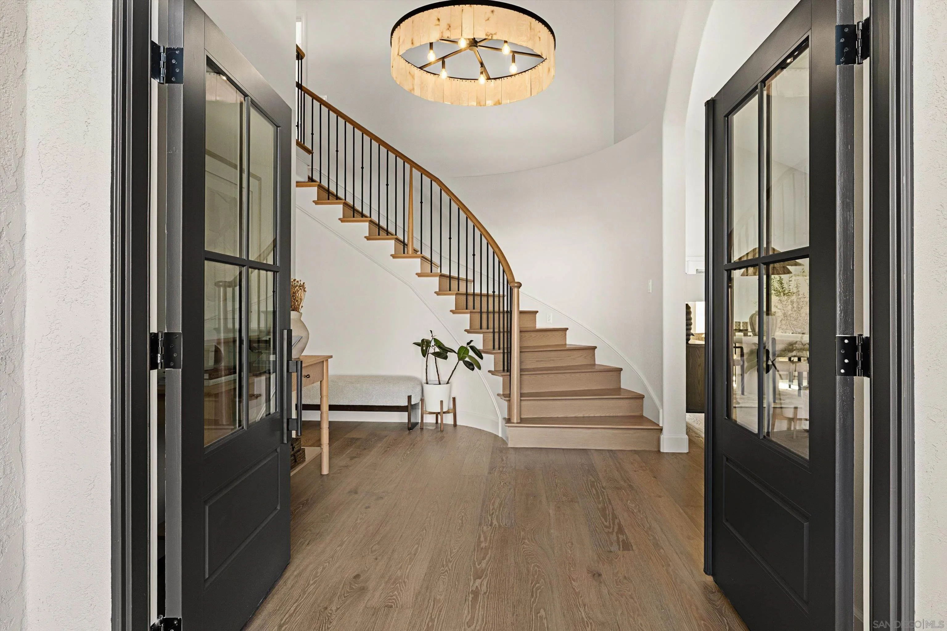 https://cdn.realtyfeed.com/cdn/127/260014803/7283ca322b7fda8c745e6070b9fcc31b.webp