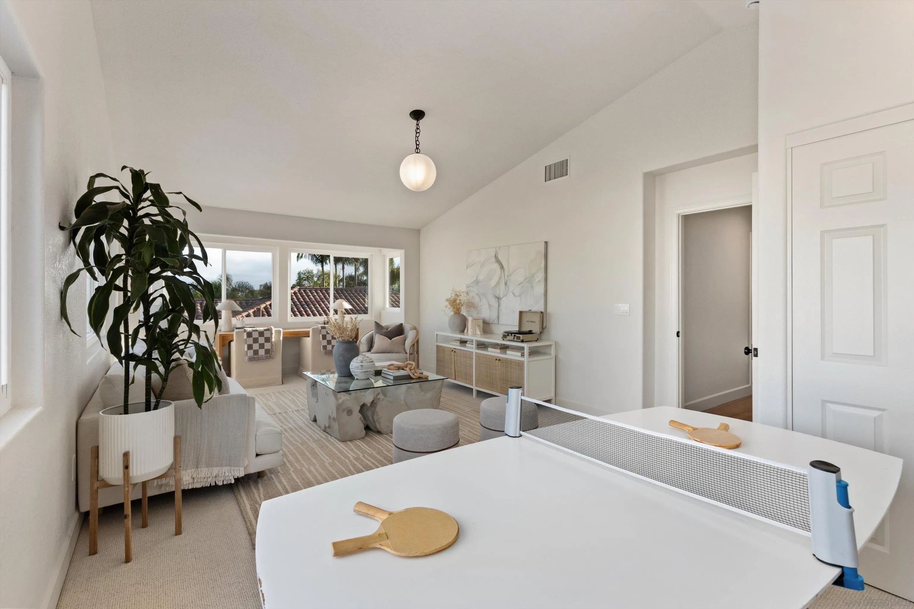 https://cdn.realtyfeed.com/cdn/127/260014803/ca5e0223a0f25eae77f0993069b22a01.webp