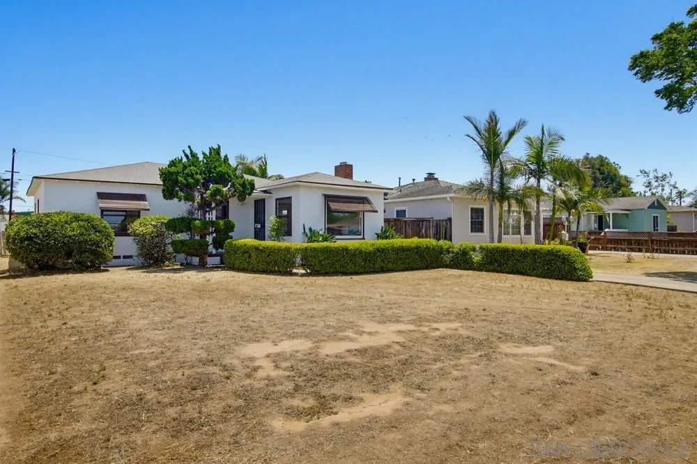 https://cdn.realtyfeed.com/cdn/127/260014806/932300146ceeddf0b154f158fcb3233f.webp