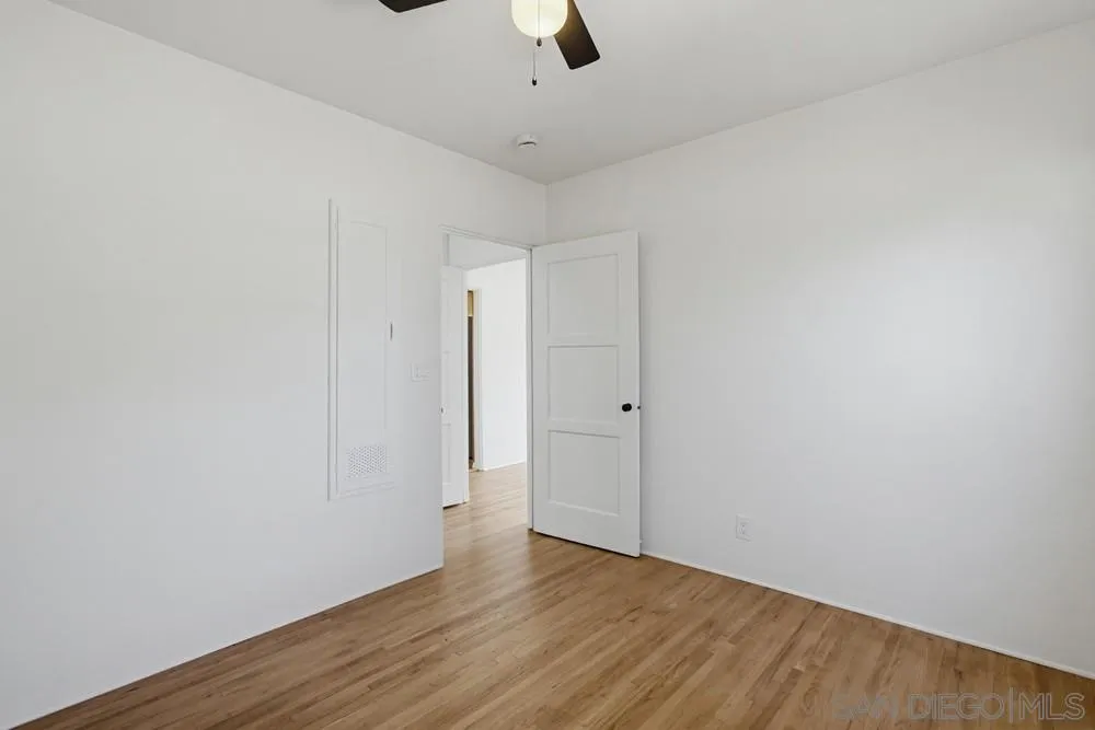 https://cdn.realtyfeed.com/cdn/127/260014806/e70f89551d94b3960bf2f246ad562d95.webp