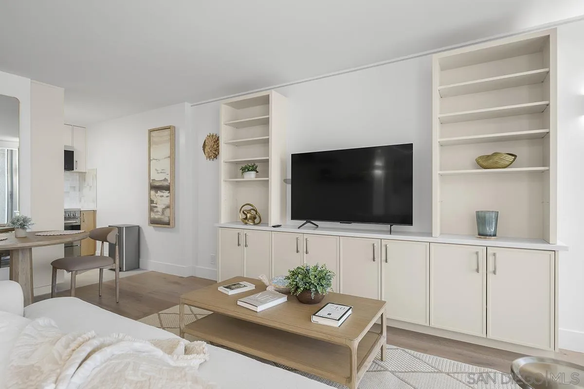 https://cdn.realtyfeed.com/cdn/127/260014807/4a73e5c3d2eb914a0092b13dbb24b83f.webp