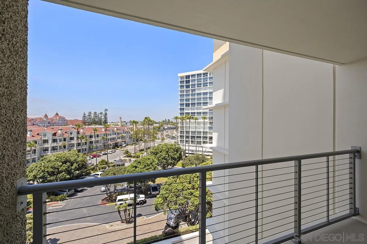 https://cdn.realtyfeed.com/cdn/127/260014807/c211ad168d83563342031d4bf1df5a21.webp