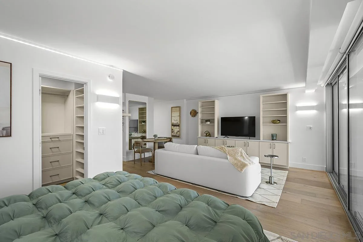 https://cdn.realtyfeed.com/cdn/127/260014807/c985313e9ba56a4f3c8472fad9fdcb14.webp