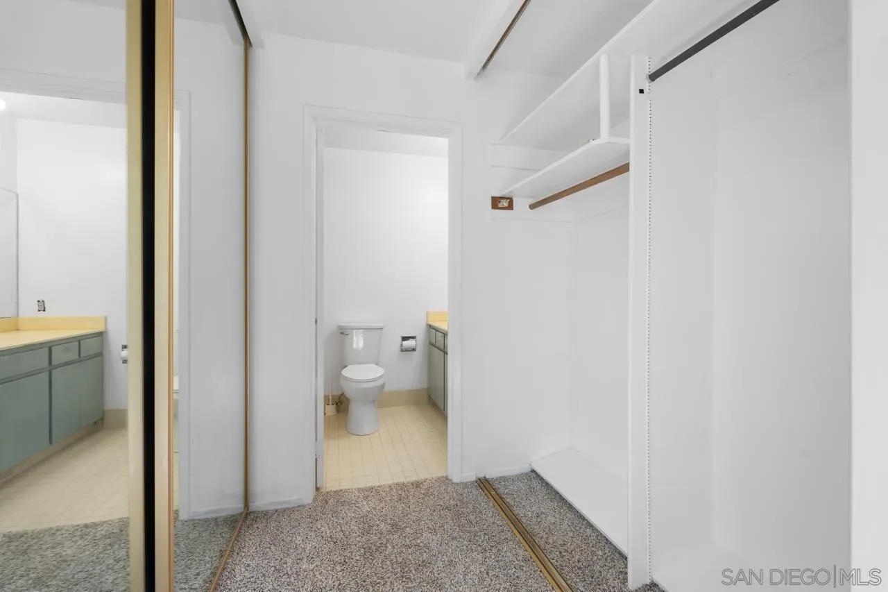 https://cdn.realtyfeed.com/cdn/127/260014811/2ec71c4715d5635403cb88eaa295297f.webp