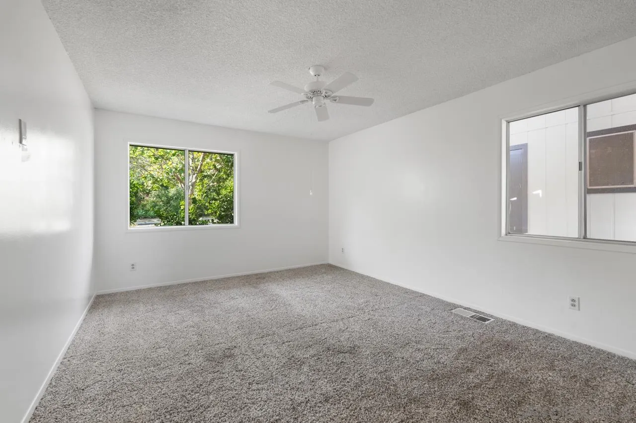 https://cdn.realtyfeed.com/cdn/127/260014811/77f76e721957650e901c5406cae9677a.webp