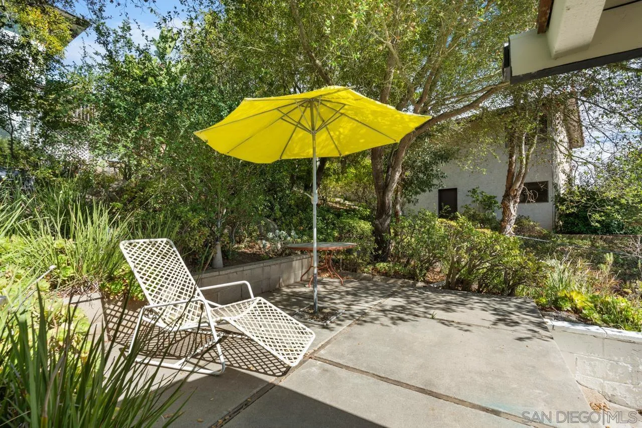 https://cdn.realtyfeed.com/cdn/127/260014811/f93b2182a3d0384a33c3df55cb3d42a2.webp