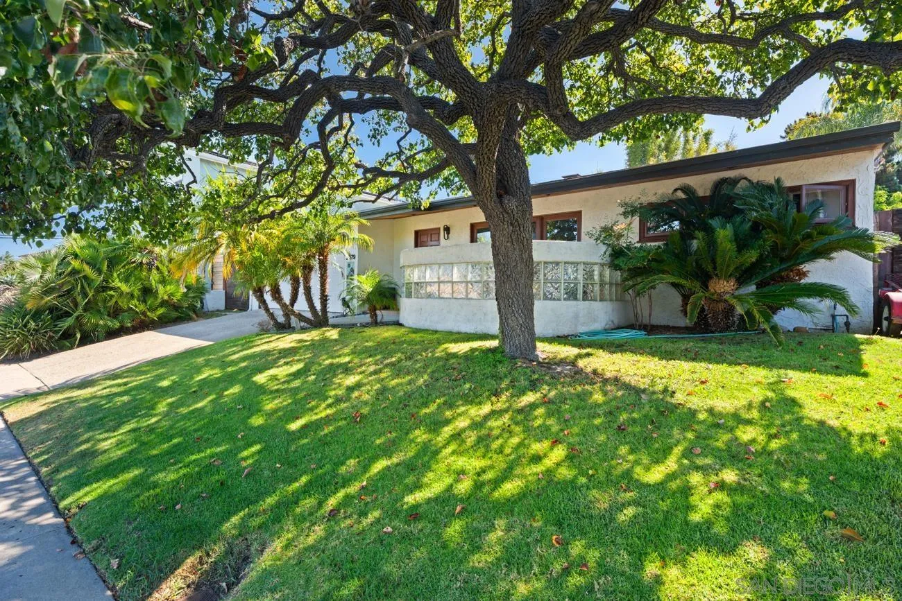 https://cdn.realtyfeed.com/cdn/127/260014813/96079e73d074440f9289992a0e485673.webp