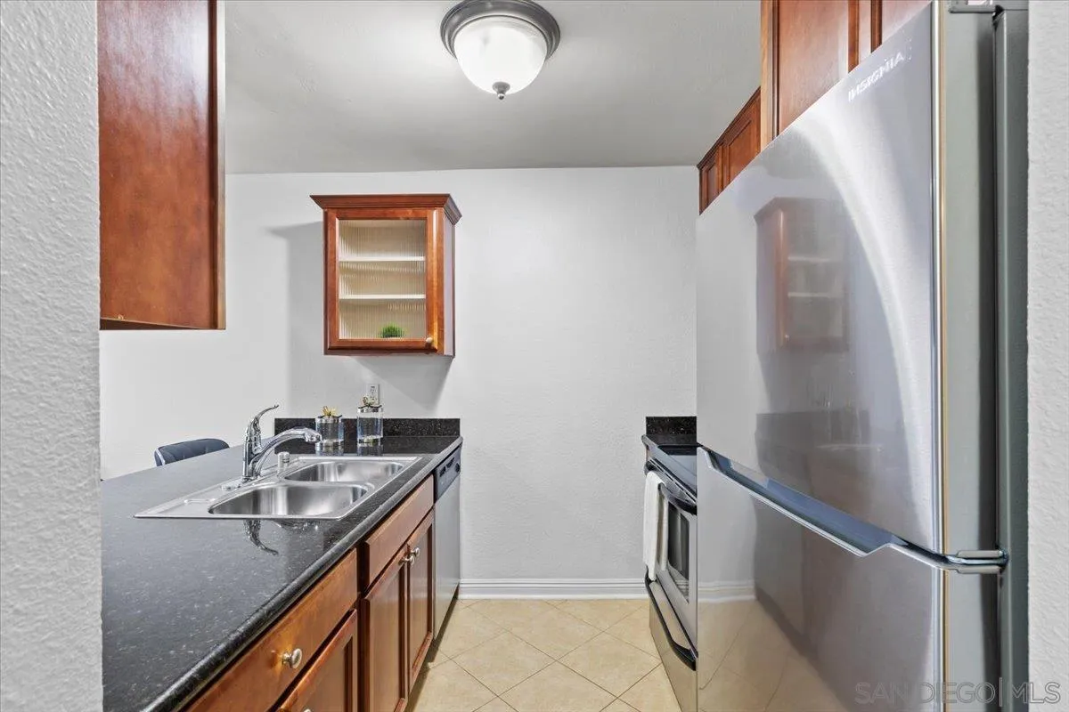 Photo #5: 260014818 Listing: Photo #5