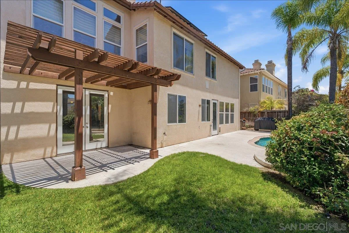 https://cdn.realtyfeed.com/cdn/127/260014820/31ca87e34e0b7836a50756bff9794c99.webp