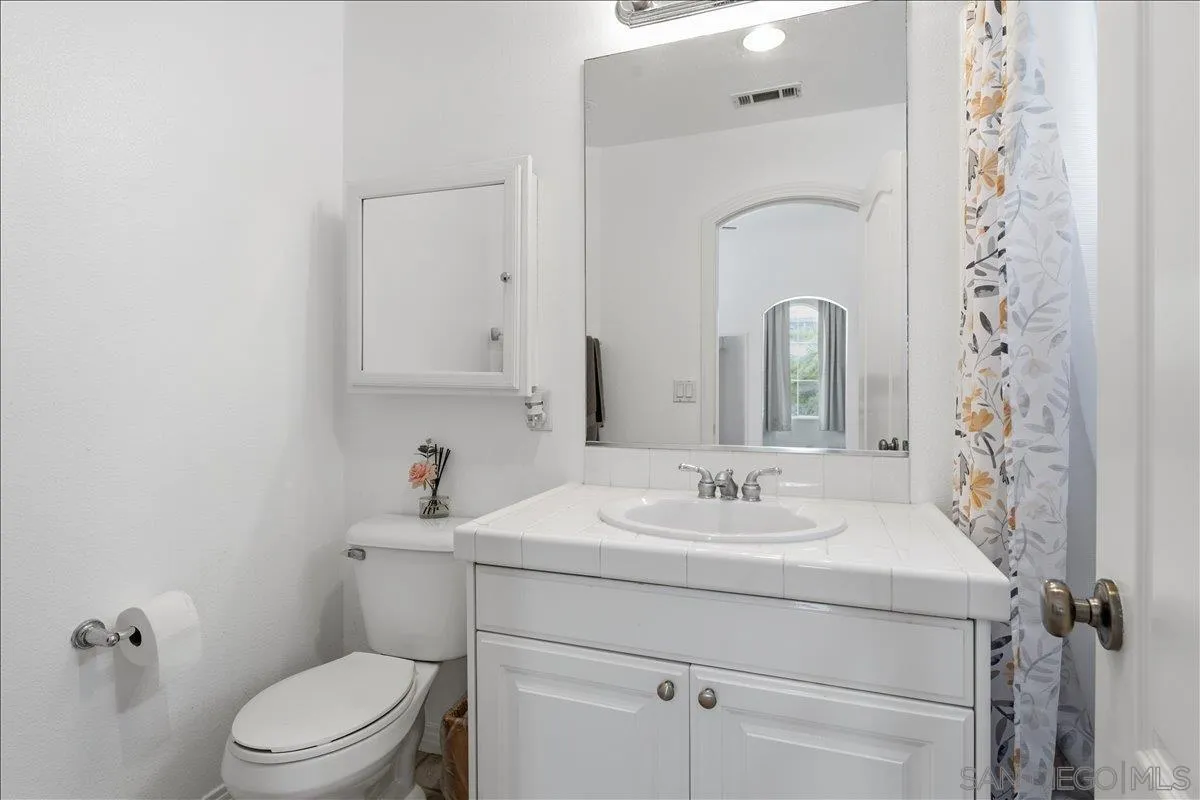 https://cdn.realtyfeed.com/cdn/127/260014820/568807d0386ce361119362ff147d191c.webp