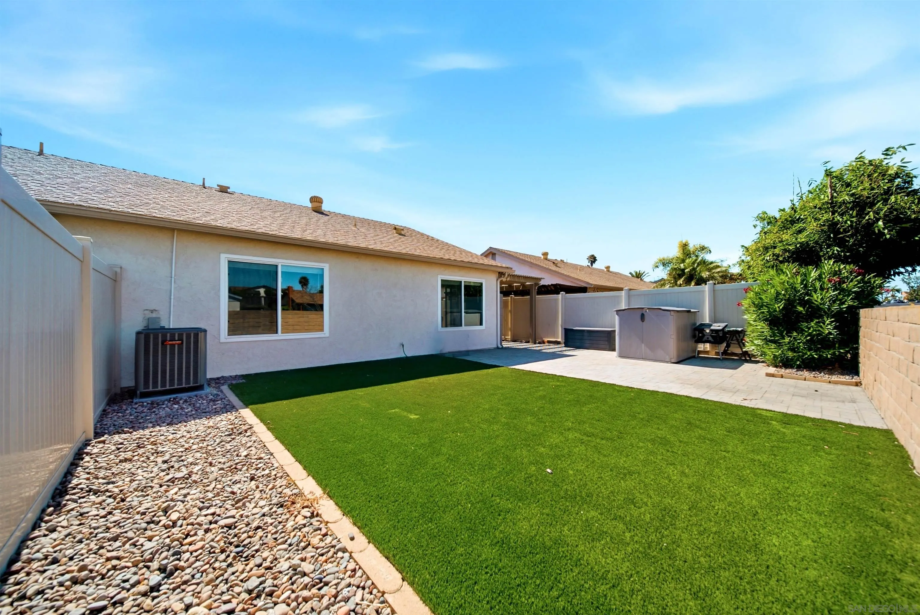 https://cdn.realtyfeed.com/cdn/127/260014821/635d4897499194d89d6abcf6dfe0e9e5.webp