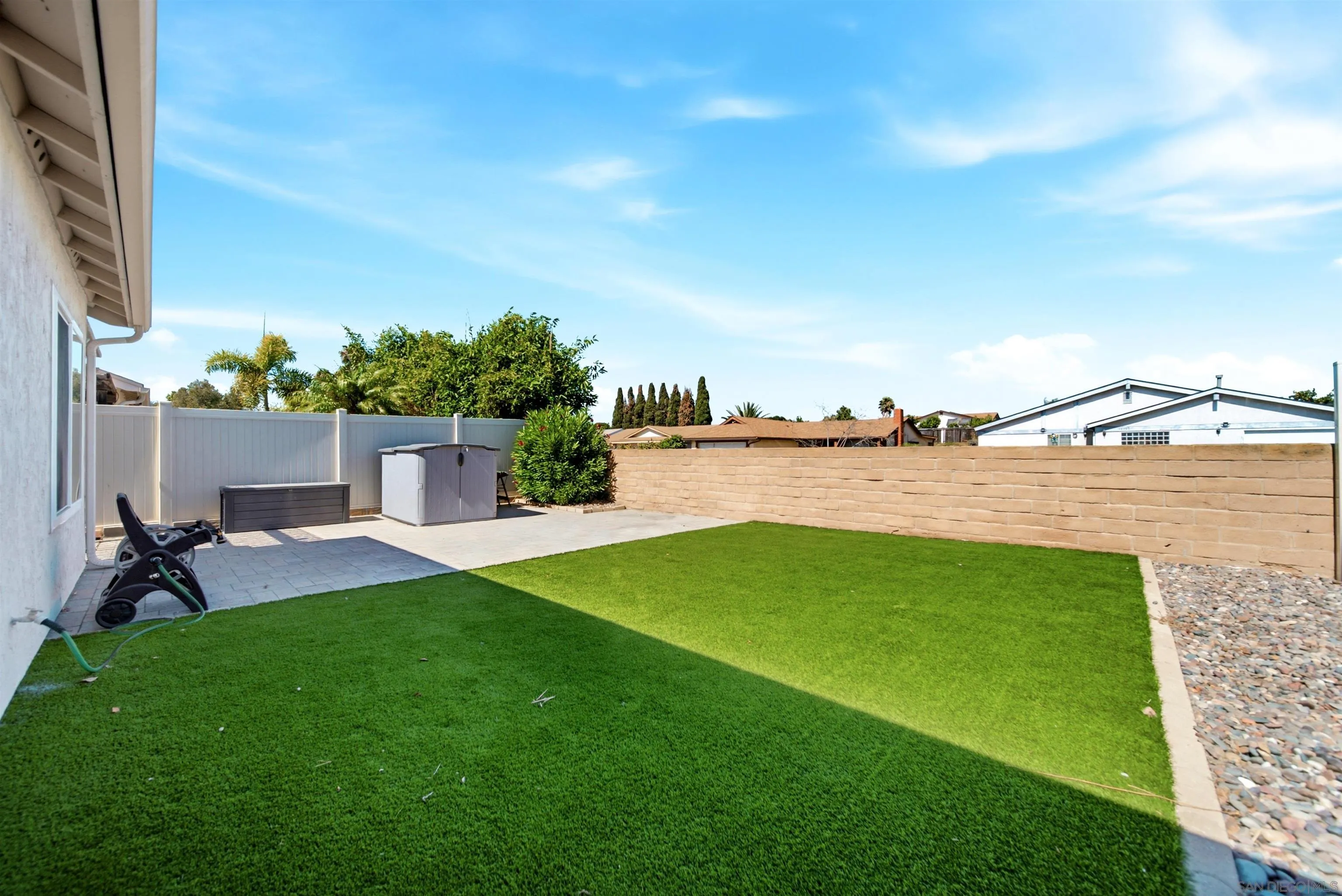 https://cdn.realtyfeed.com/cdn/127/260014821/7c9d7706f09e2b734c92e60408942c3a.webp