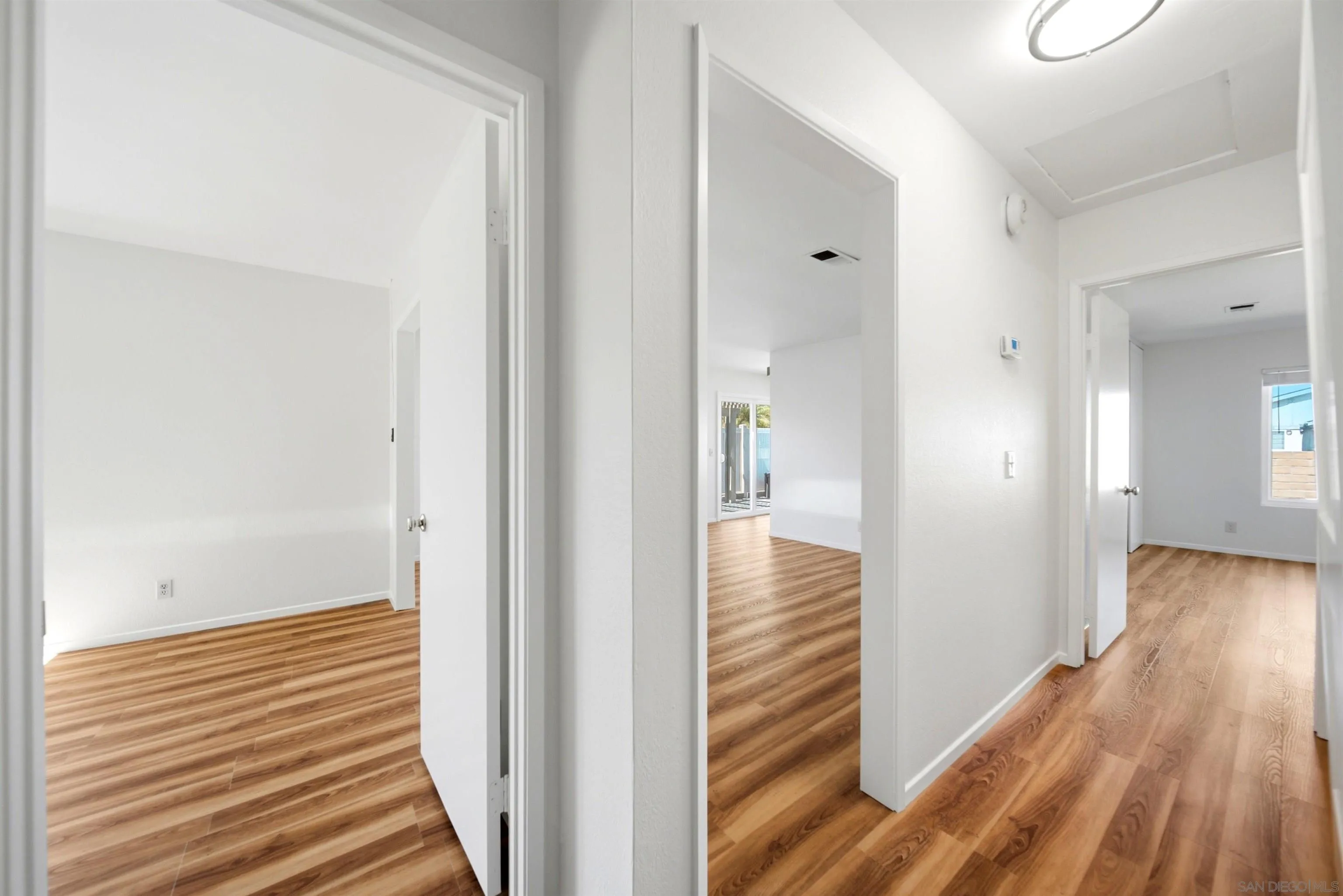 https://cdn.realtyfeed.com/cdn/127/260014821/f55563aae4a5aea1b009c53790010259.webp