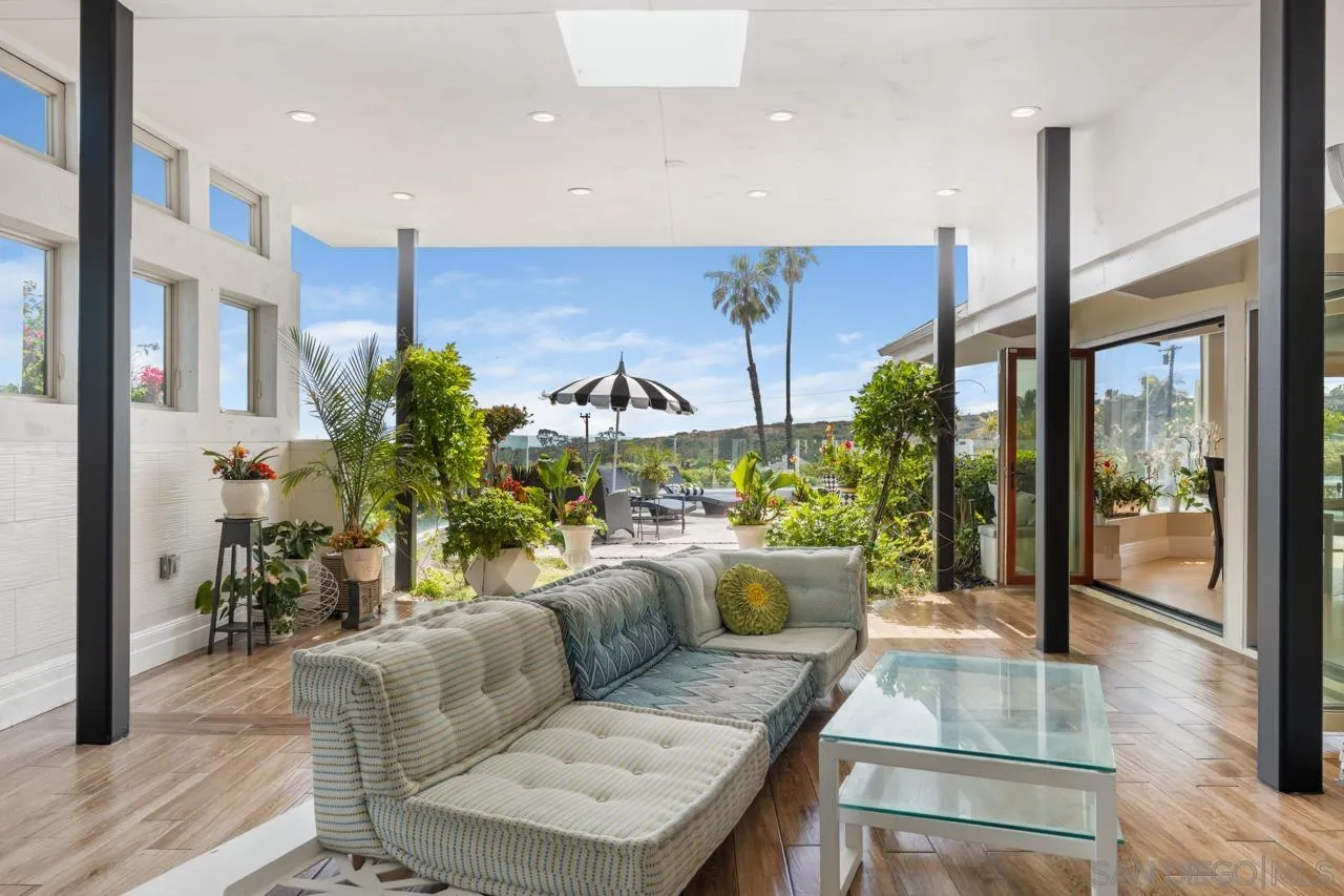 https://cdn.realtyfeed.com/cdn/127/260014822/0be14e523982a8dca244f2a48f73ff77.webp