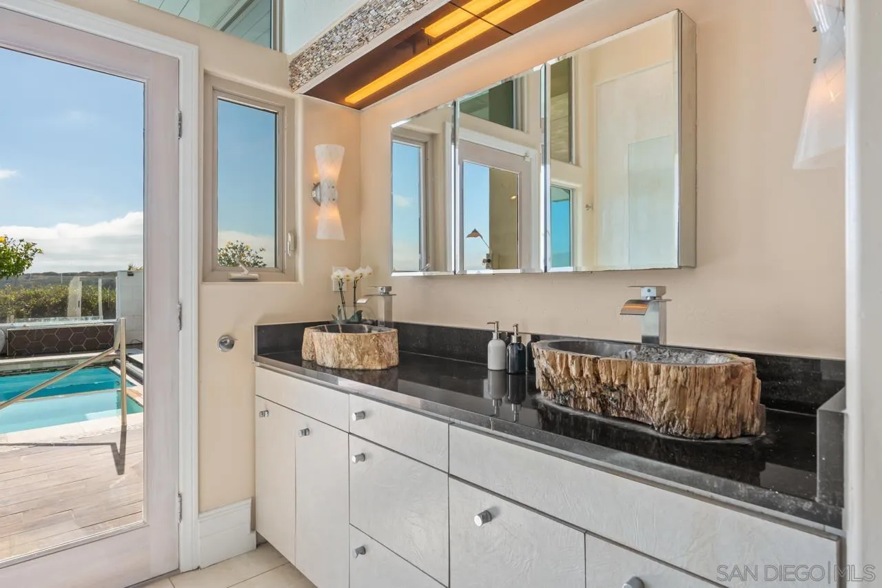 https://cdn.realtyfeed.com/cdn/127/260014822/3bb396c9fc0f6976829b1650ff439233.webp