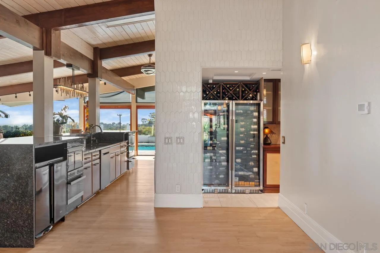 https://cdn.realtyfeed.com/cdn/127/260014822/472528c40335e9956a296c2cacf4274f.webp
