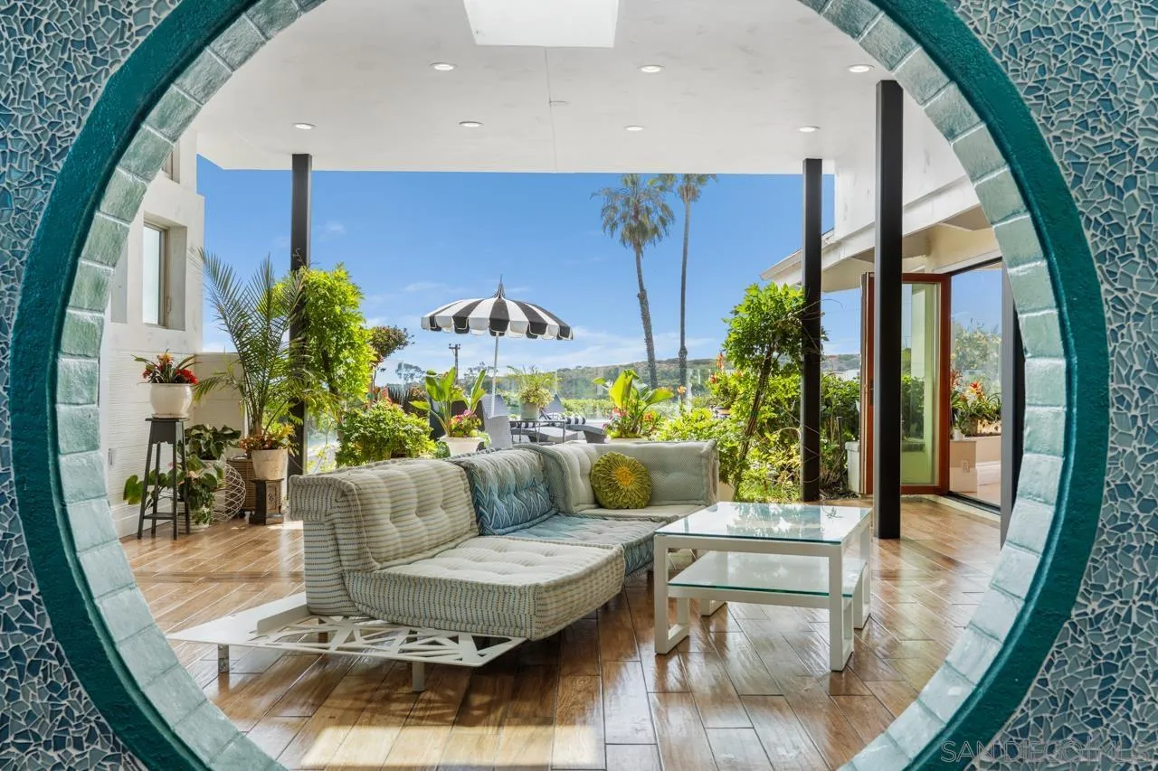 https://cdn.realtyfeed.com/cdn/127/260014822/6a082232aa7d7aa4347f4a42799105c1.webp