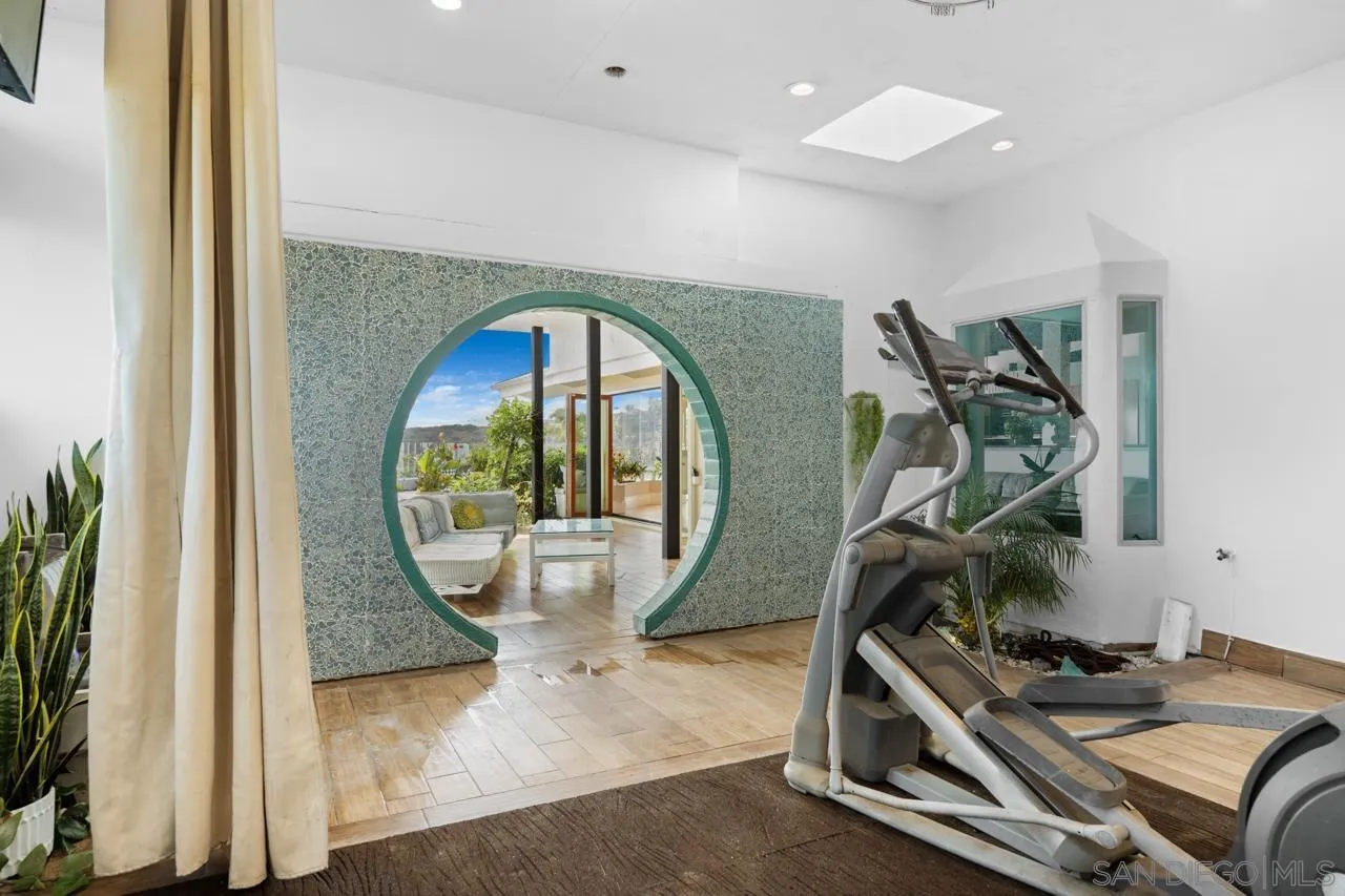 https://cdn.realtyfeed.com/cdn/127/260014822/fff0ead2da9ea32ab5c1f6f2406cb9c5.webp