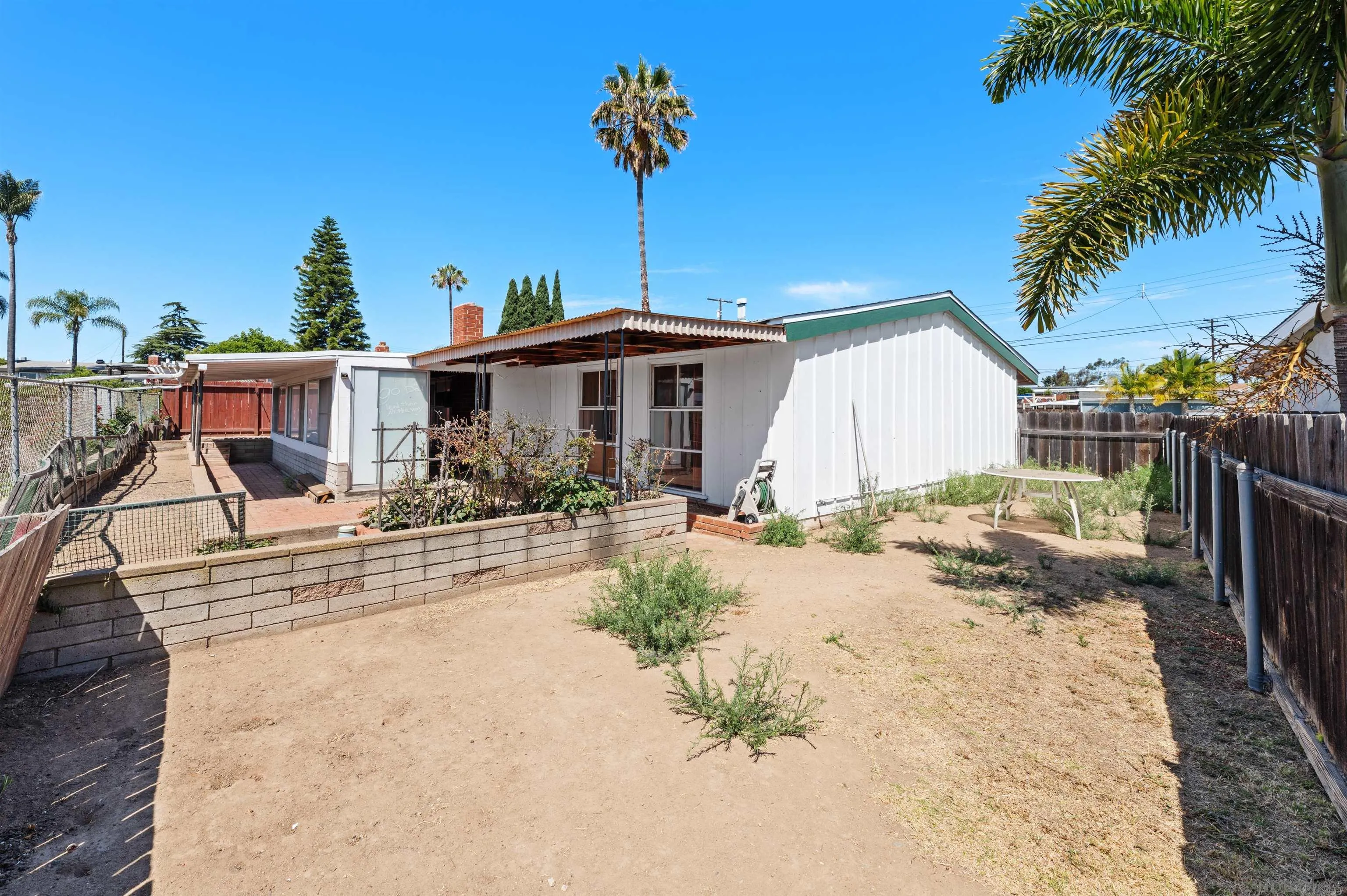 https://cdn.realtyfeed.com/cdn/127/260014824/29e8e51d753f4a98c47da4f08732ab61.webp