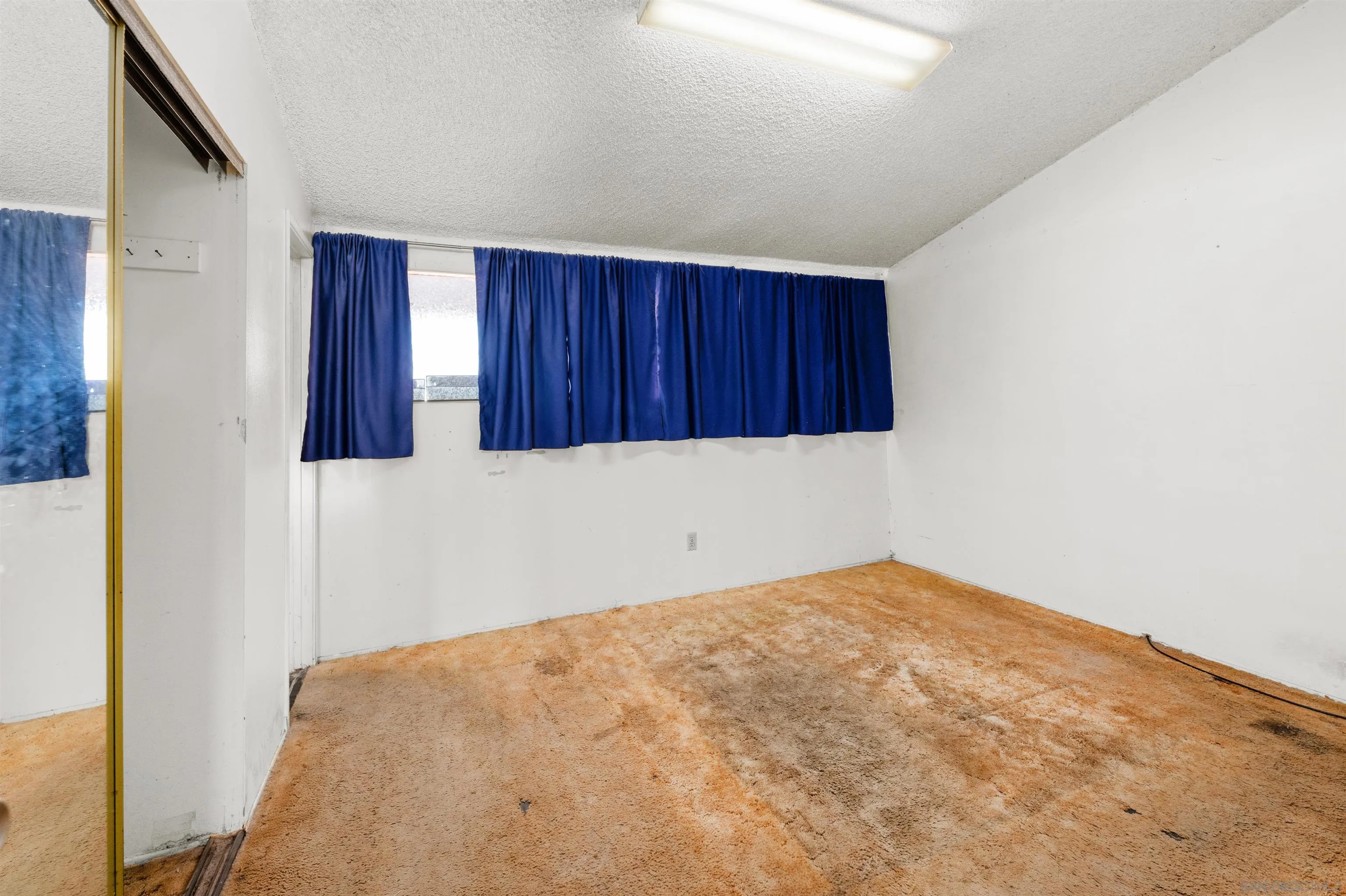 https://cdn.realtyfeed.com/cdn/127/260014824/afa42ffd66f0aae9432e9031d39df598.webp