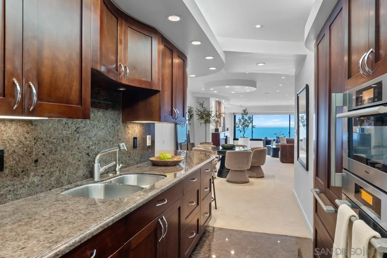 Photo #31: 260014828 Listing: Photo #31