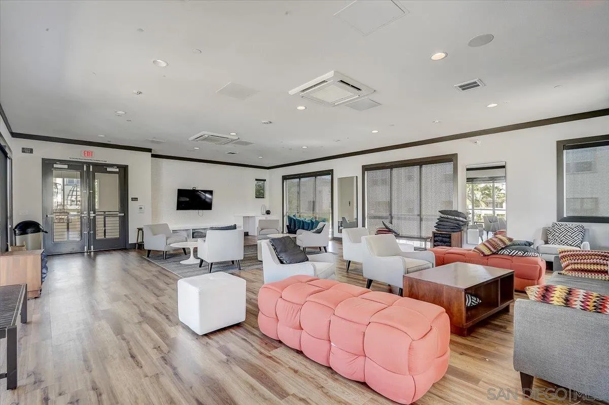 Photo #33: 260014830 Listing: Photo #33
