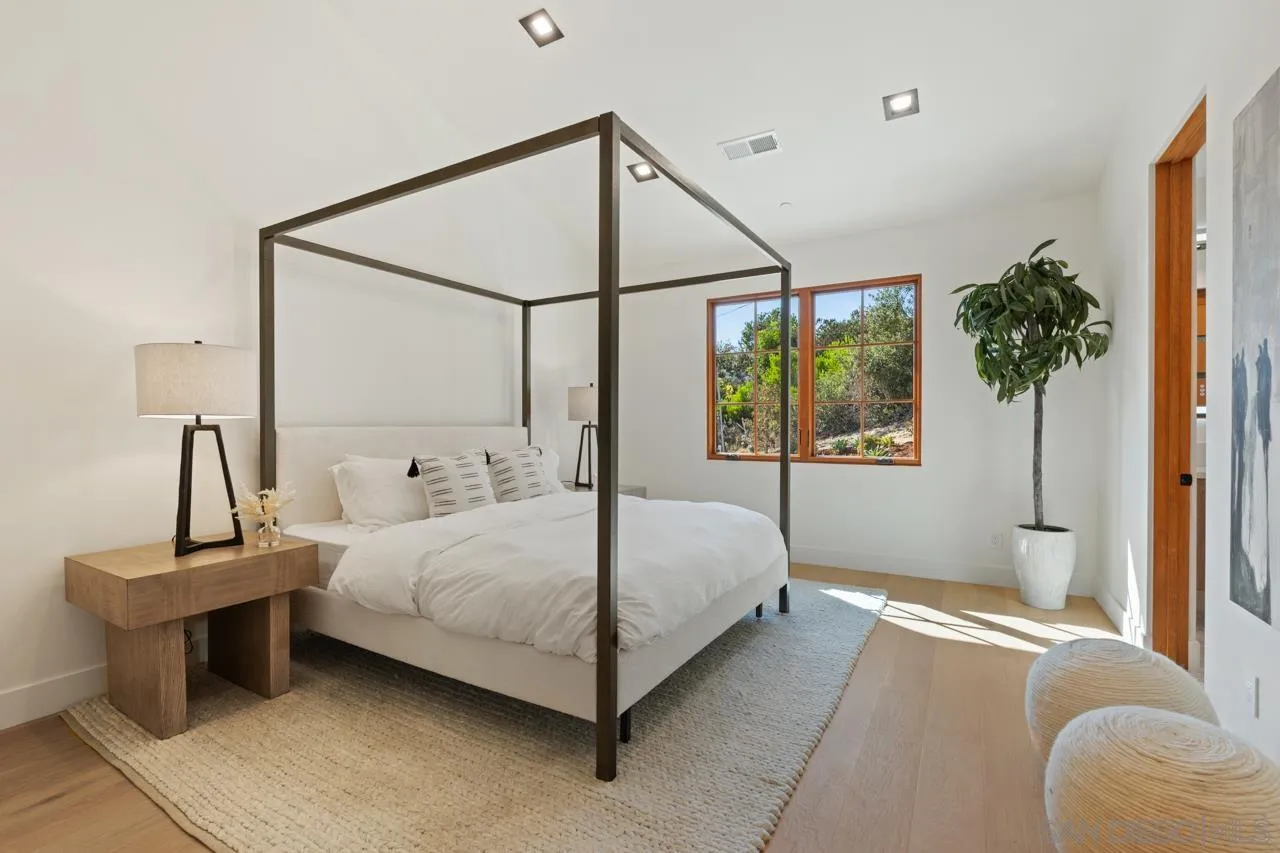 https://cdn.realtyfeed.com/cdn/127/260014832/3262067609b25627b2a74f8b6244a6ce.webp