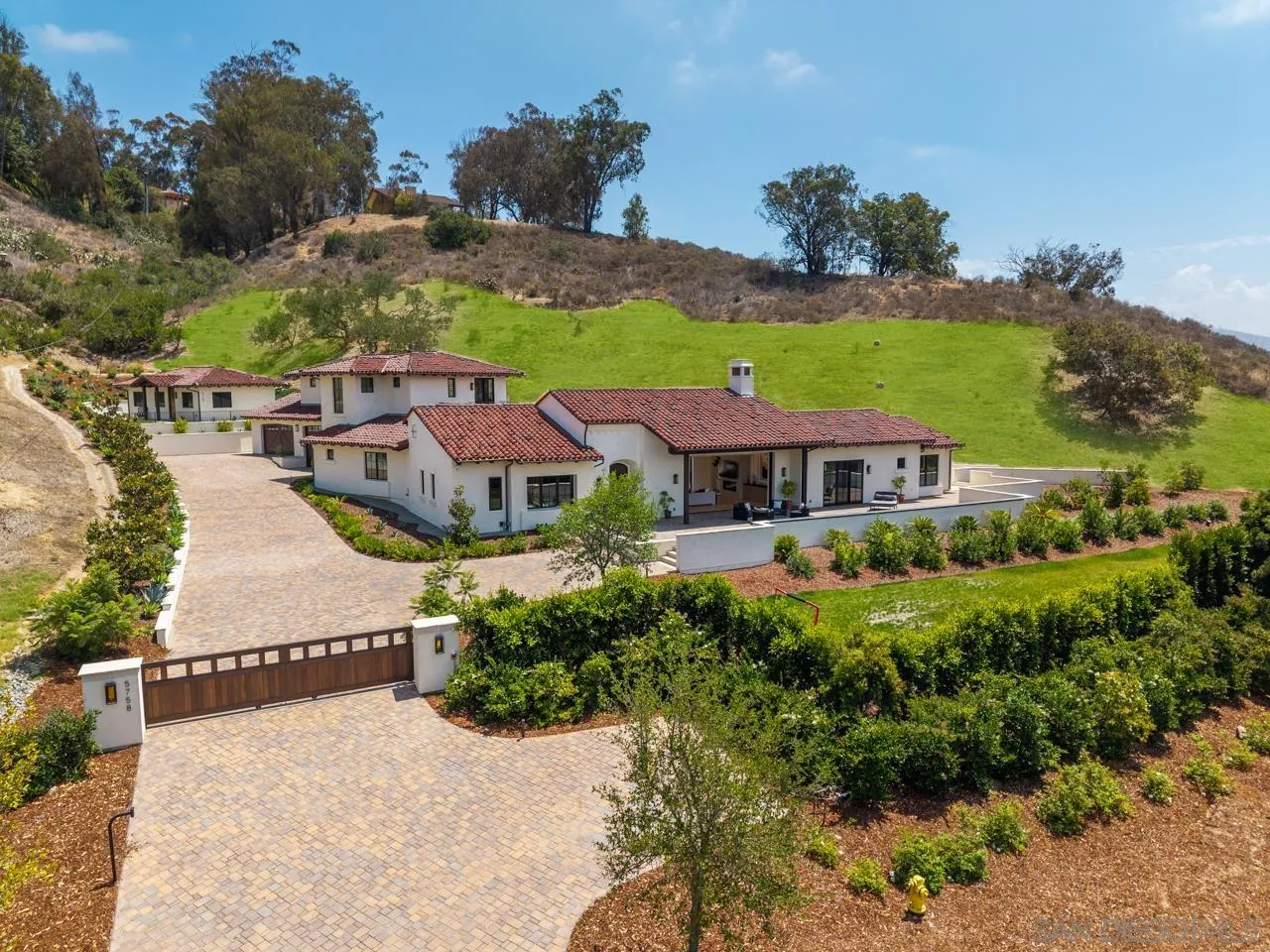 5758 Las Palomas, Rancho Santa Fe, CA 92067 - Photo 3 of 74, Rancho Santa Fe, CA