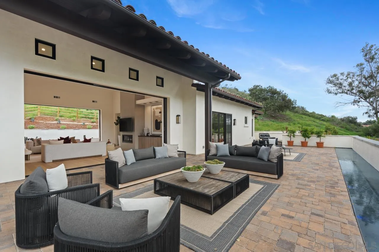 https://cdn.realtyfeed.com/cdn/127/260014832/7166d6e4541e72293e6cd9b5f89f6197.webp