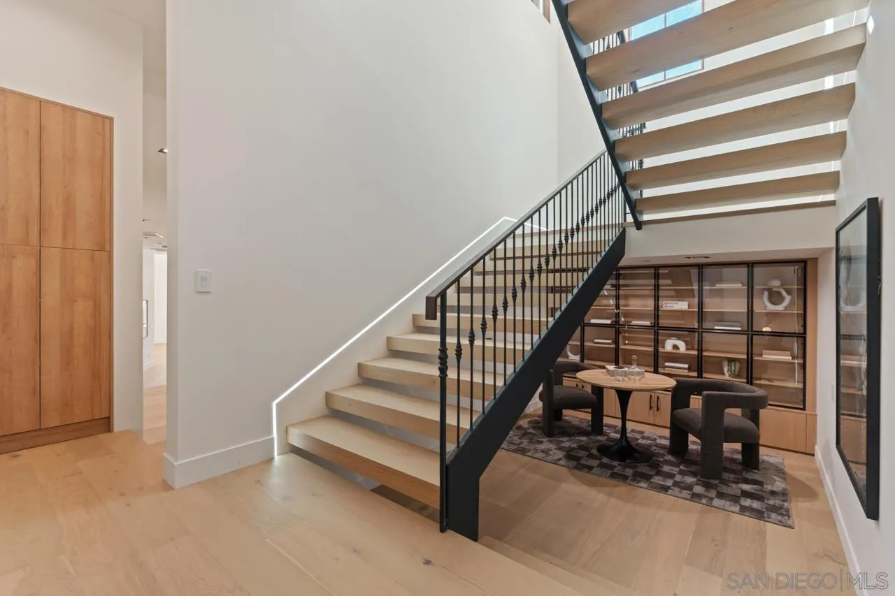 https://cdn.realtyfeed.com/cdn/127/260014832/b29822e715ee300e3775223f0549fa49.webp