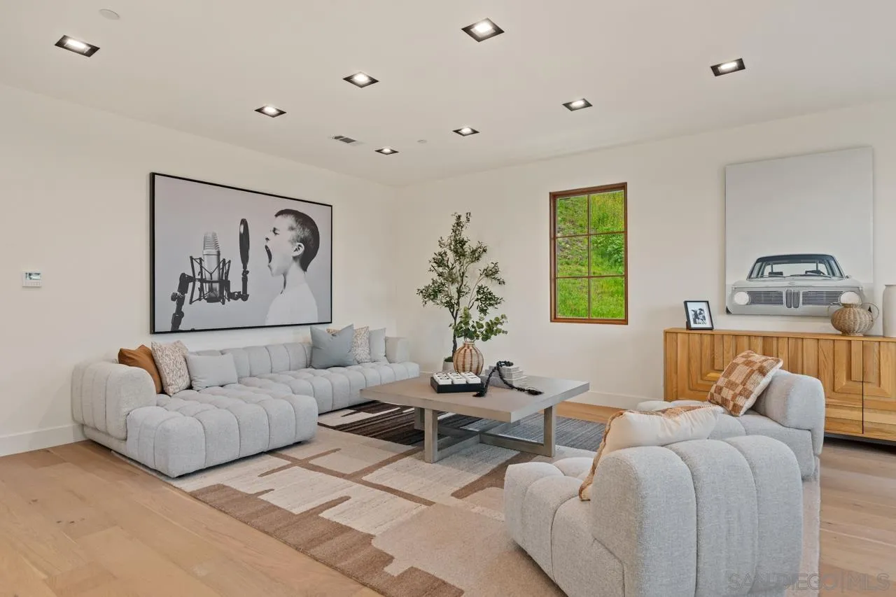 https://cdn.realtyfeed.com/cdn/127/260014832/e8796adbba24111c90e6187517f8c784.webp