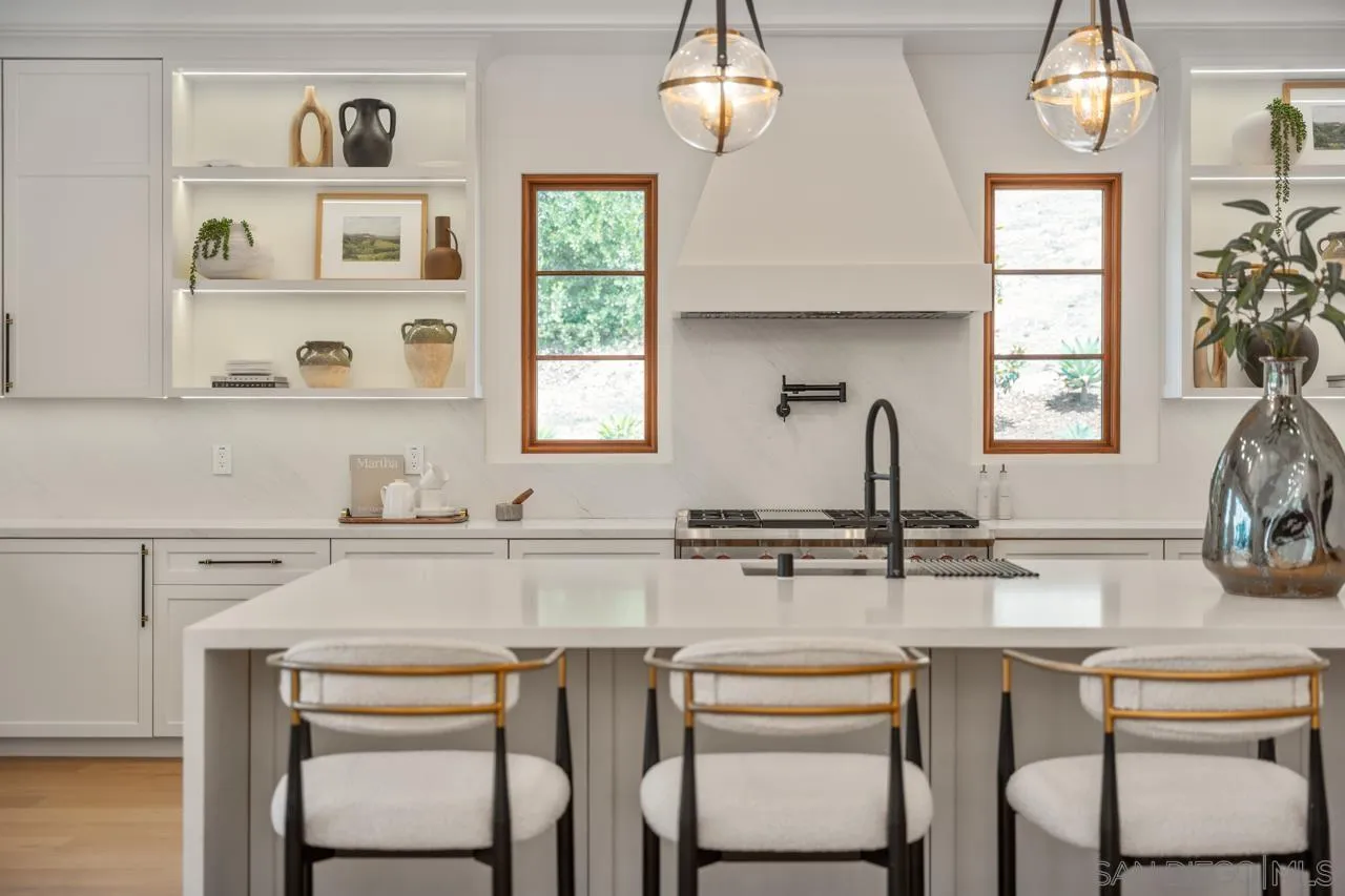 https://cdn.realtyfeed.com/cdn/127/260014832/f322a0b8967342a710023a8818c1128d.webp