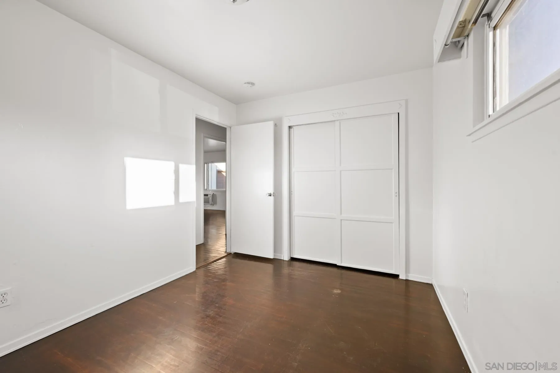 https://cdn.realtyfeed.com/cdn/127/260014834/6314d1755718991532e8b4f22011cb71.webp
