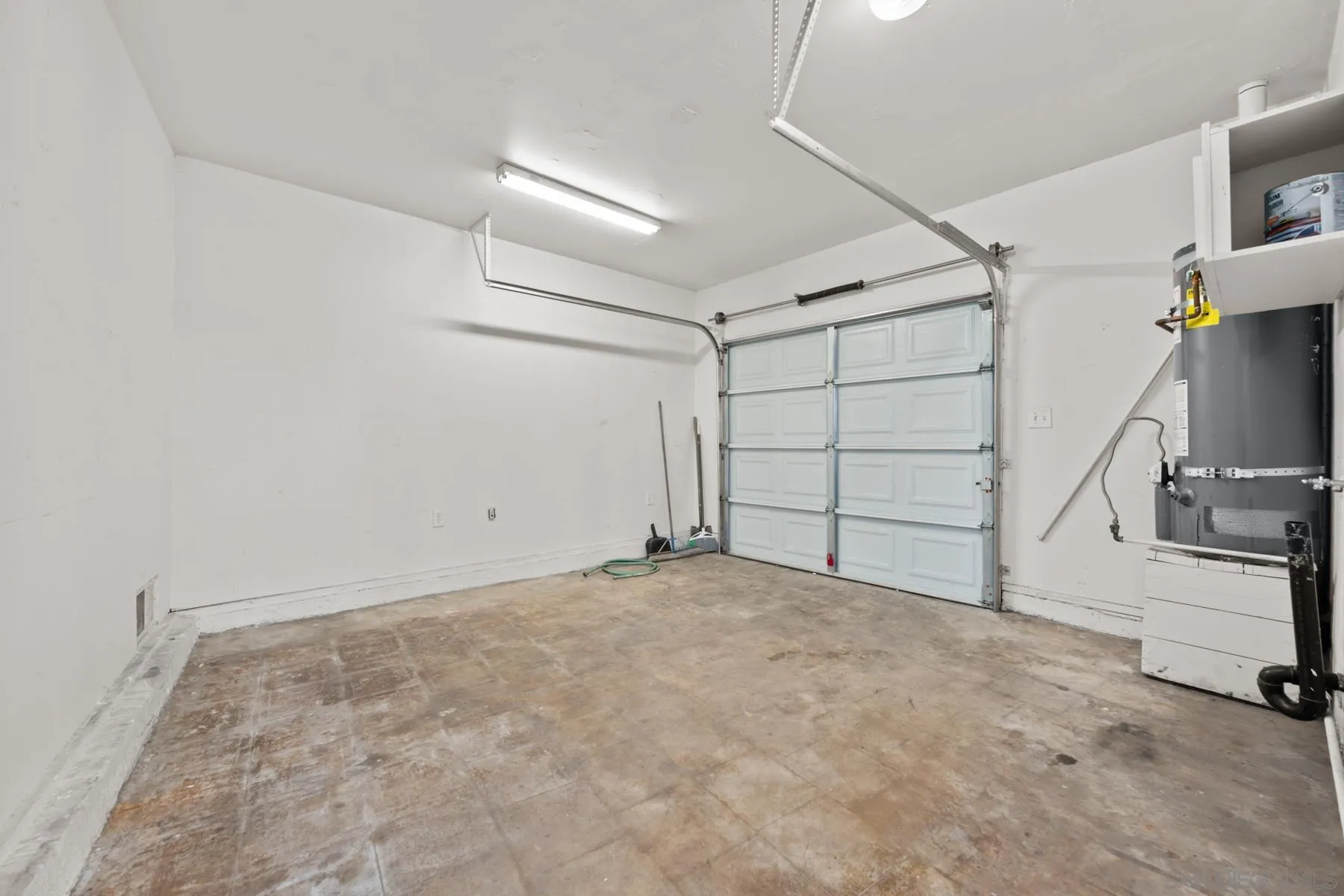 https://cdn.realtyfeed.com/cdn/127/260014834/f170f123a8f82801b60d7cf53ea7e657.webp