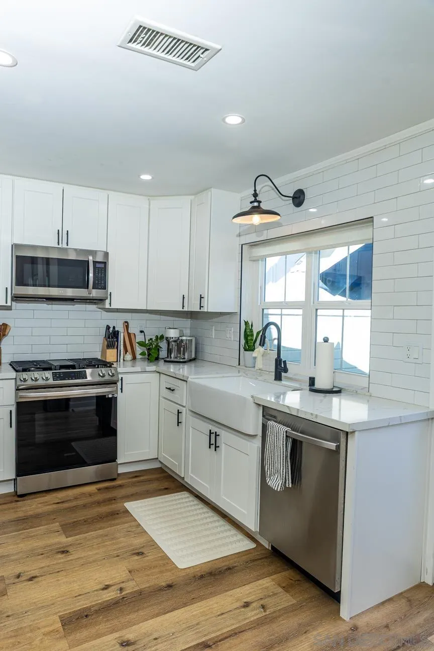Photo #9: 260014835 Listing: Photo #9