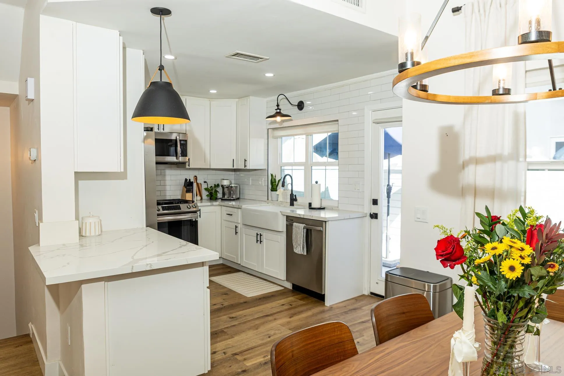 Photo #11: 260014835 Listing: Photo #11