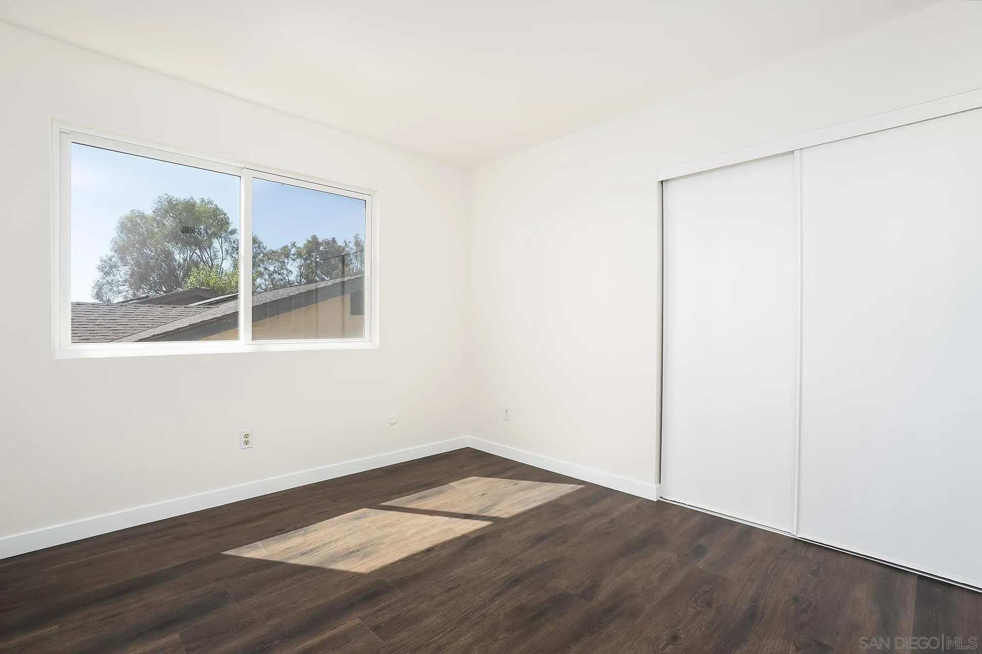 https://cdn.realtyfeed.com/cdn/127/260014839/db86ca99dc8f4764c7962c6022874a15.webp