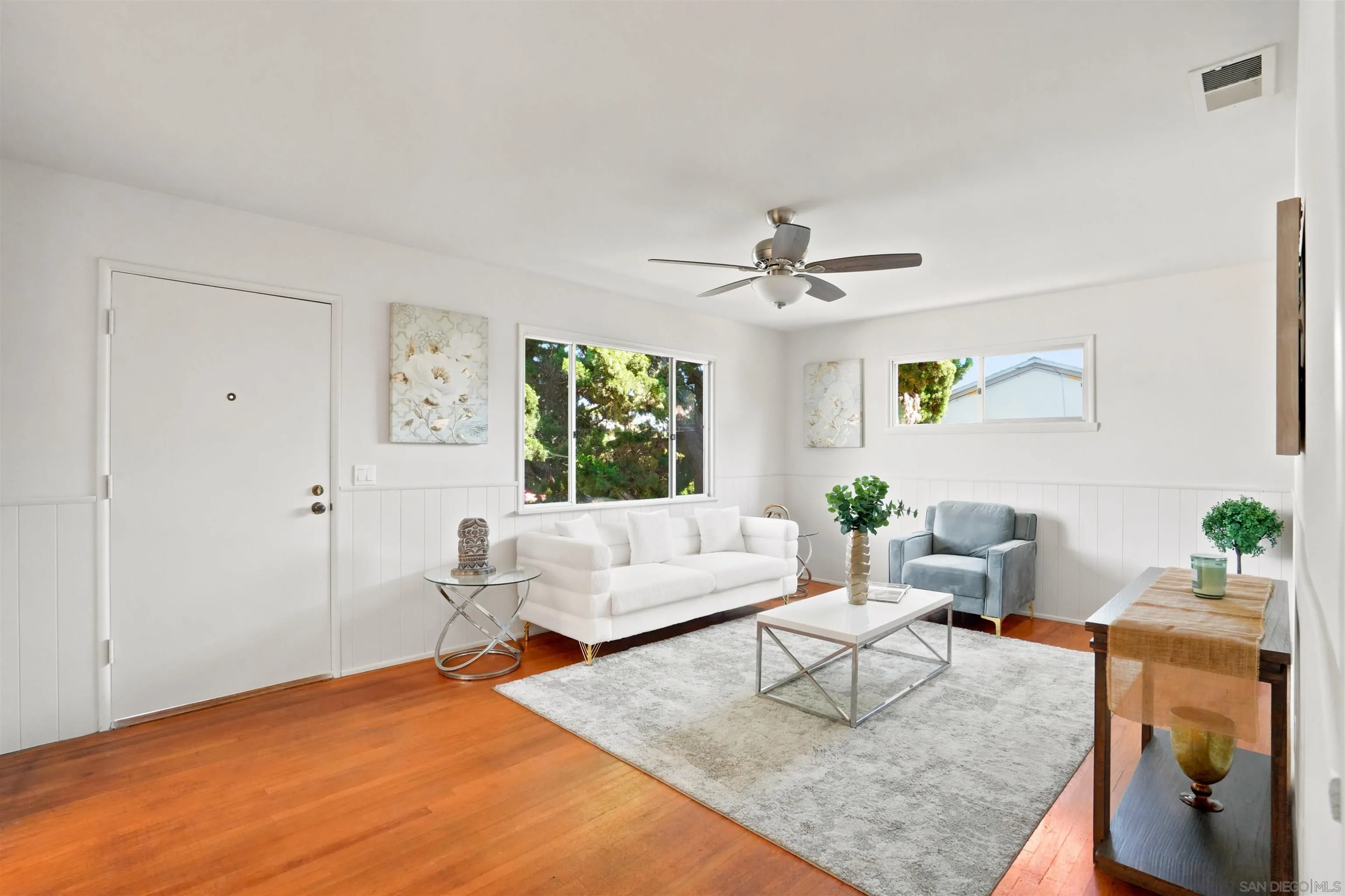 https://cdn.realtyfeed.com/cdn/127/260014843/7d82f68522481fff88b167ac891e8b53.webp
