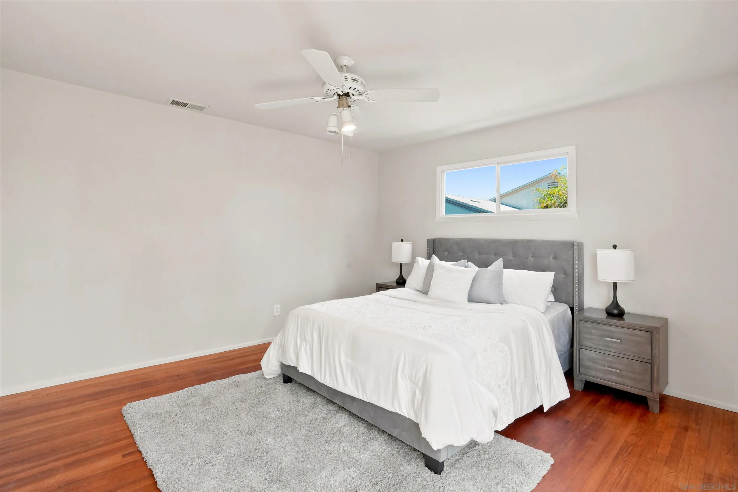 https://cdn.realtyfeed.com/cdn/127/260014843/903580765f67abe74e24679a8dddd5d9.webp