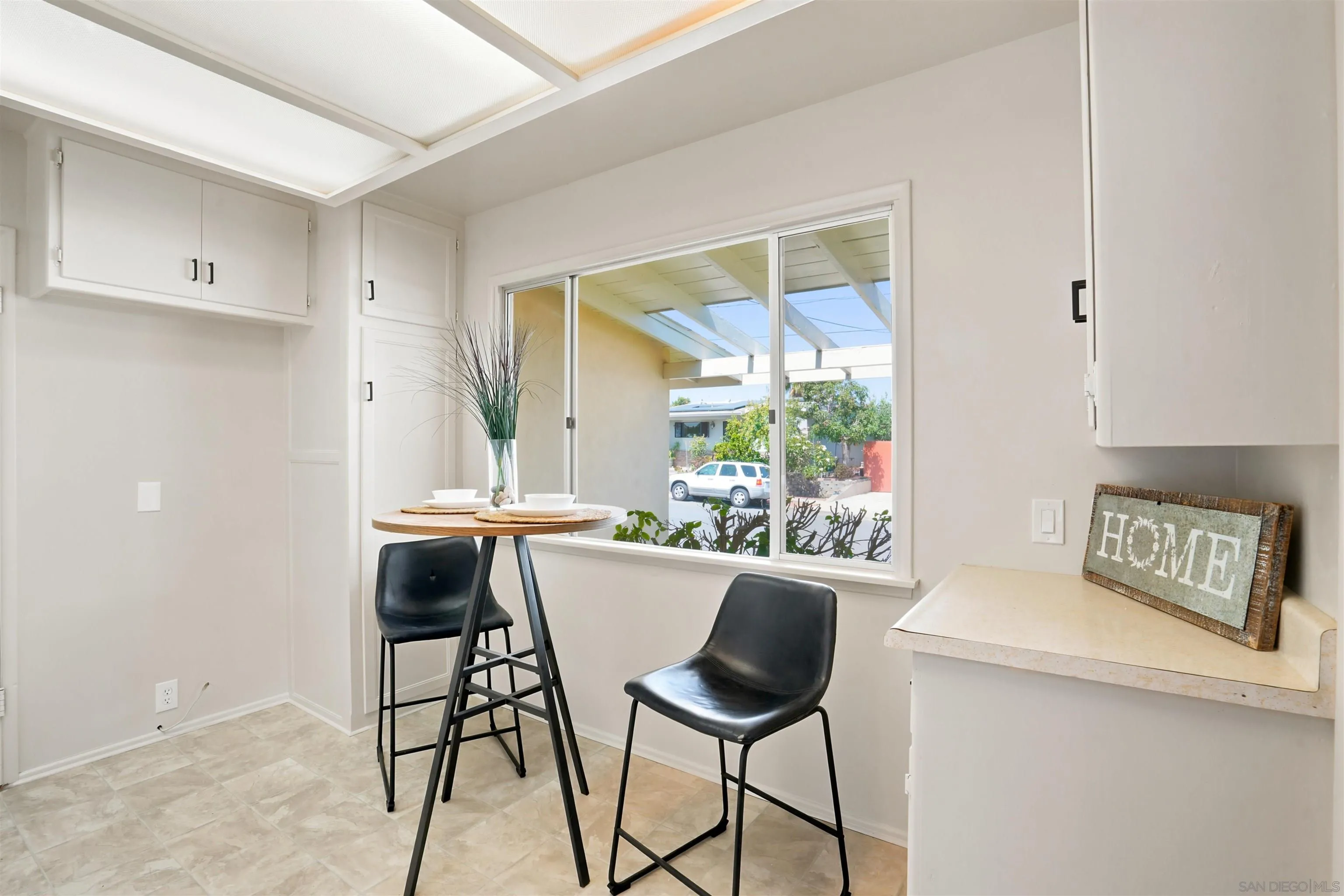 https://cdn.realtyfeed.com/cdn/127/260014843/b3303c04229cdd843ce8692a62f81624.webp