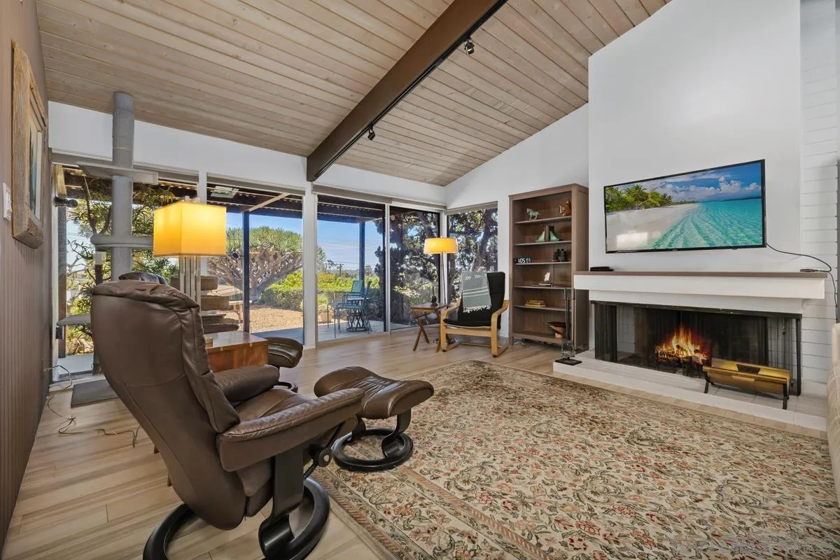 https://cdn.realtyfeed.com/cdn/127/260014845/4573314c4061004ae25101b676464485.webp