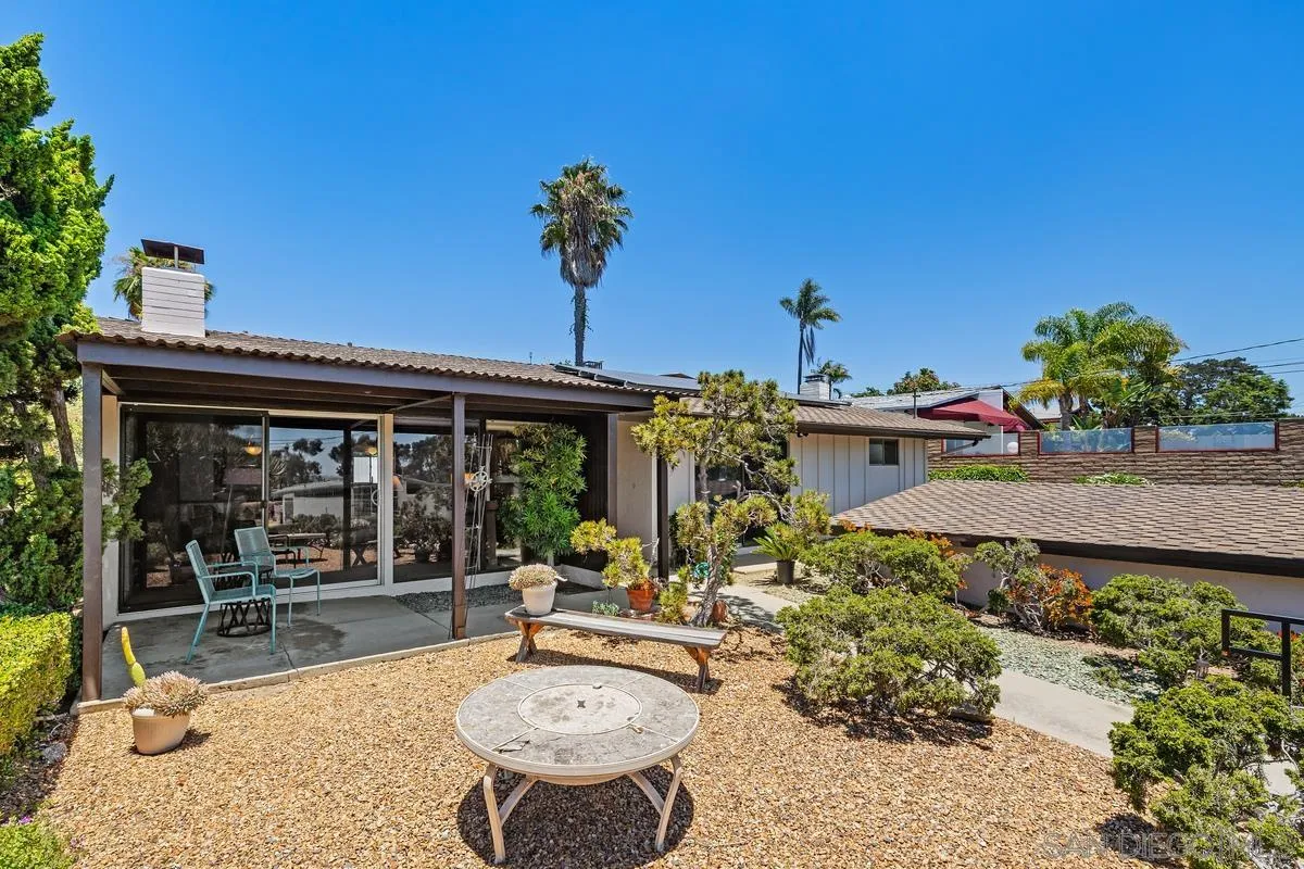https://cdn.realtyfeed.com/cdn/127/260014845/4640abffb20fc42c8a4aa95d0f2331b4.webp