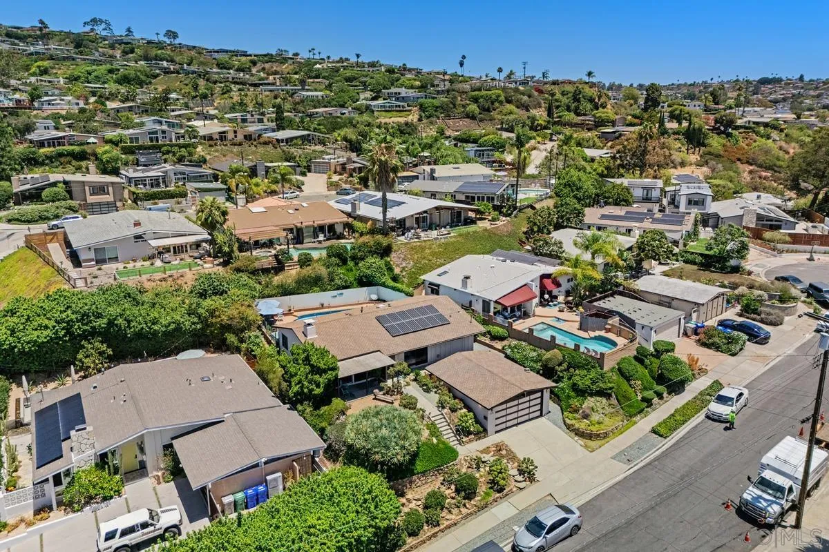 https://cdn.realtyfeed.com/cdn/127/260014845/ca706ac52ddaf737a4b649d94a0dcd6e.webp