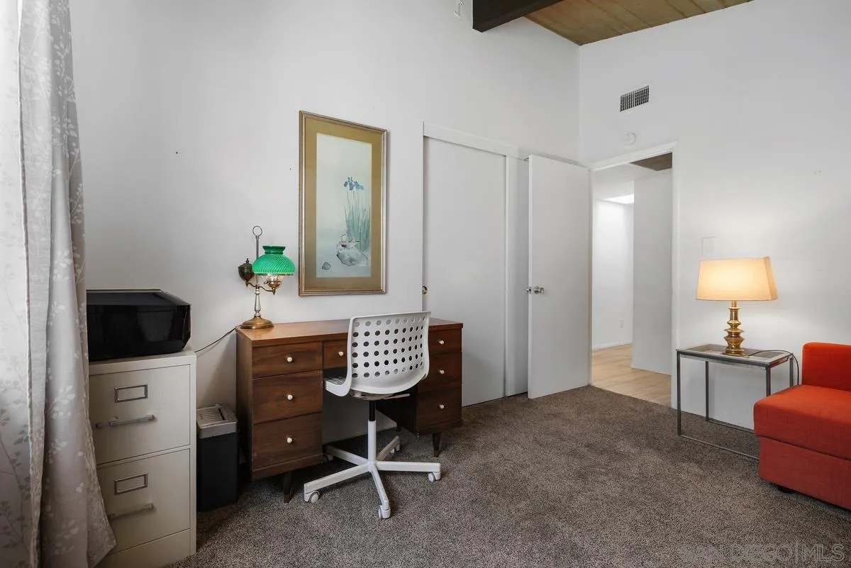 https://cdn.realtyfeed.com/cdn/127/260014845/f4799d84c218bdfadc2cf9cf2ac2585e.webp