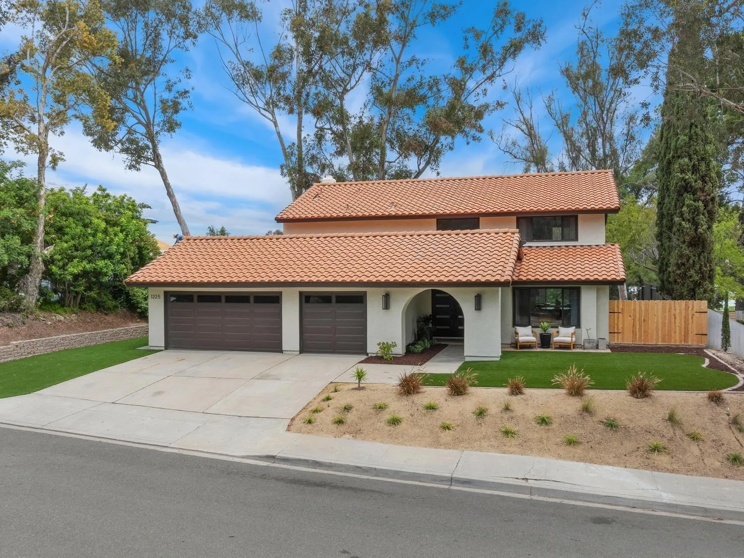 https://cdn.realtyfeed.com/cdn/127/260014846/3881dcc857722823b681e42491f2c7f7.webp