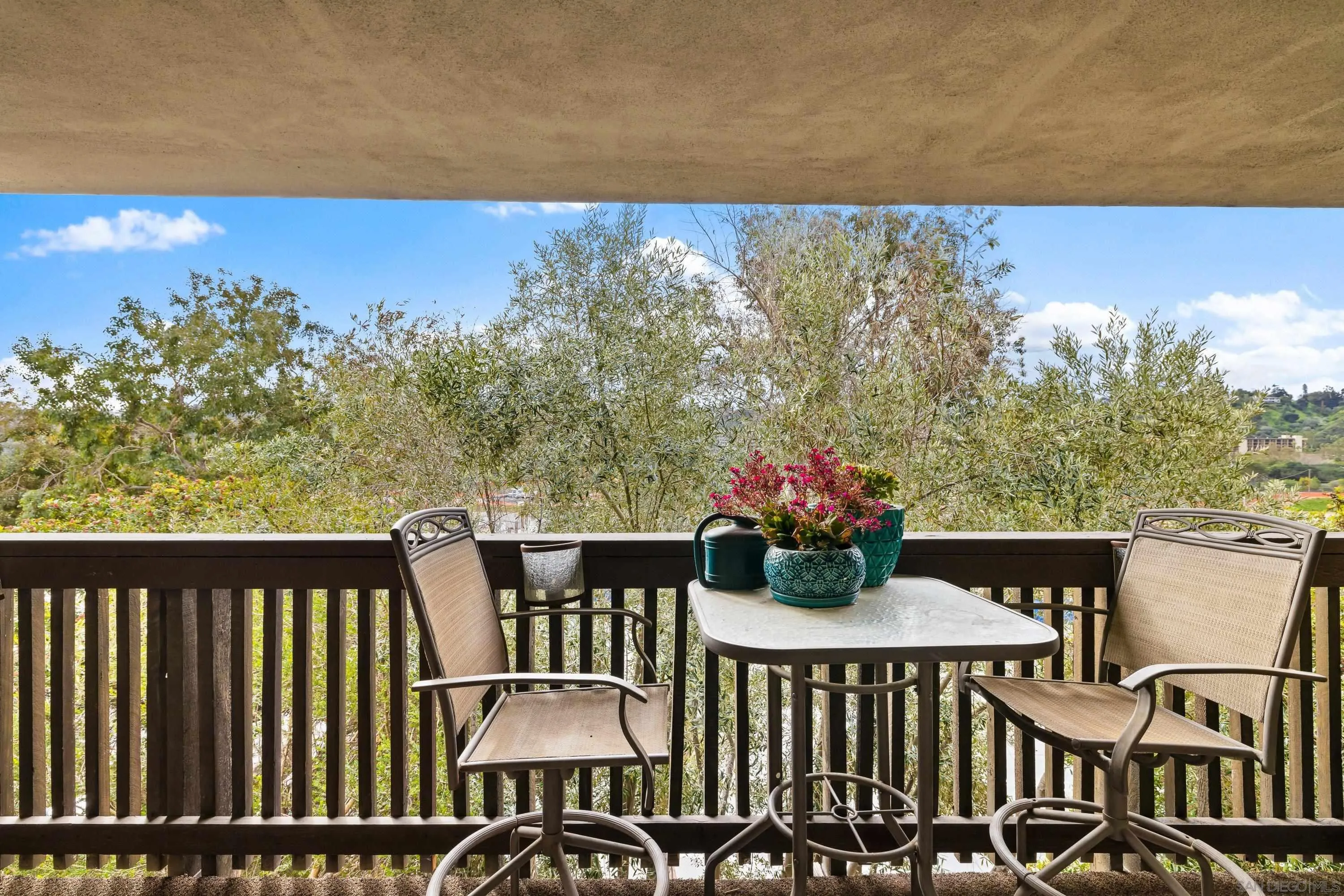 Photo #2: 260014847 Listing: Photo #2