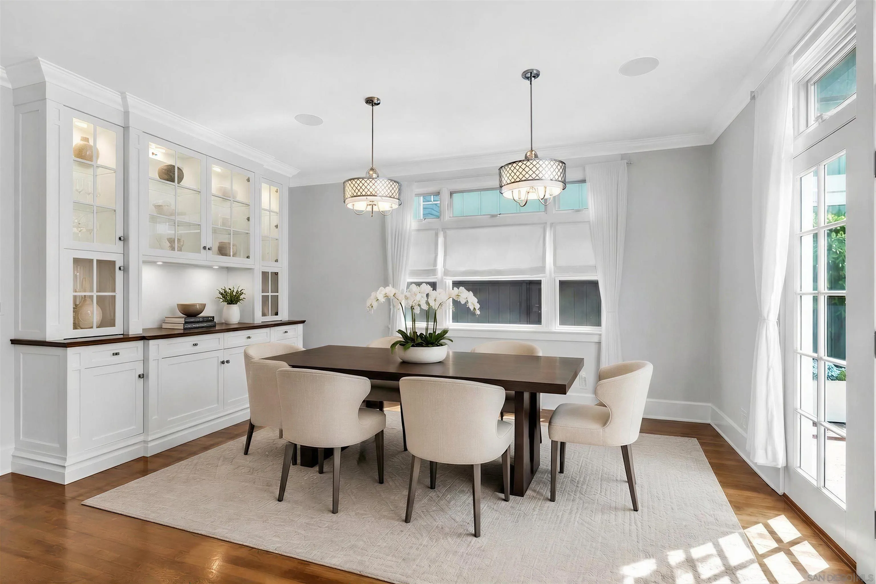 https://cdn.realtyfeed.com/cdn/127/260014850/099b0ab26bc9125321e8d1c8bbb5714b.webp